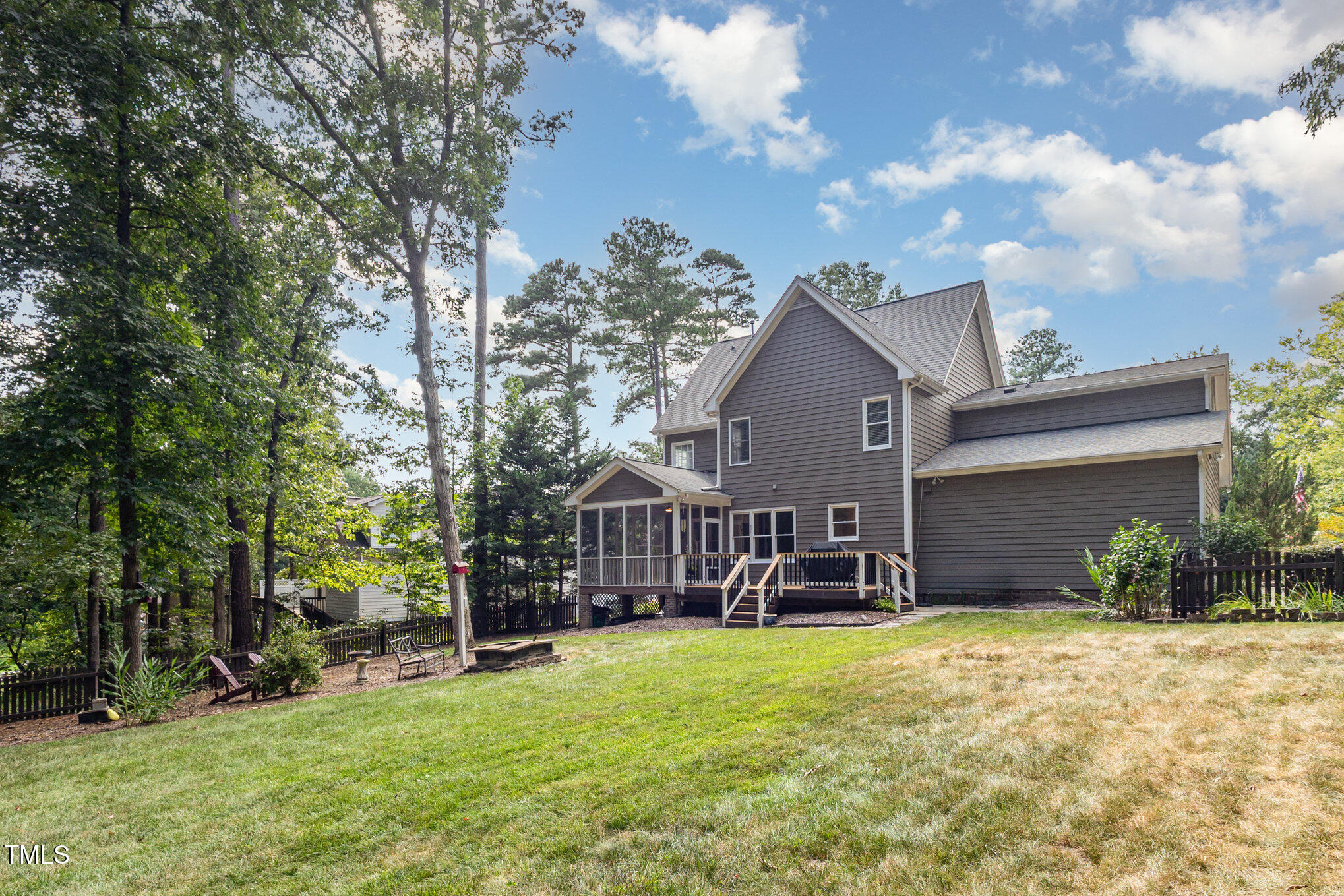 3220 Falconhurst Drive
