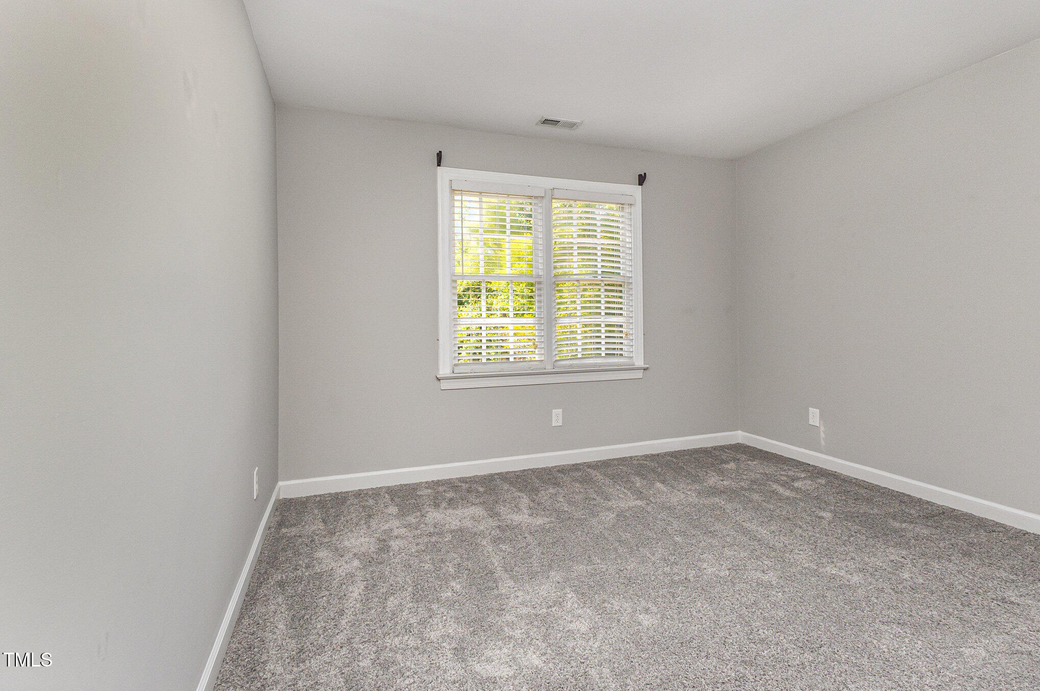 3220 Falconhurst Drive