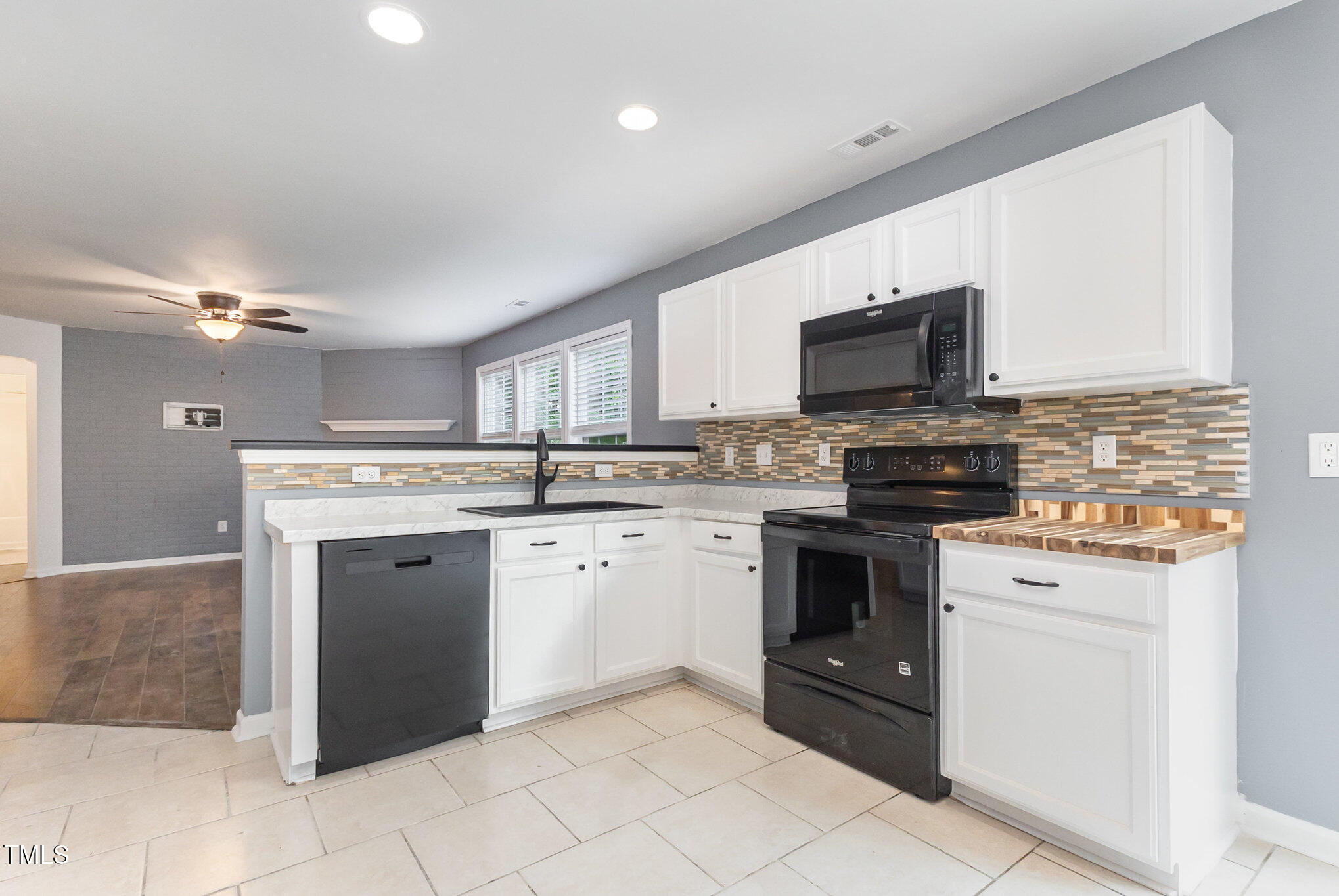 5001 Alenja Lane