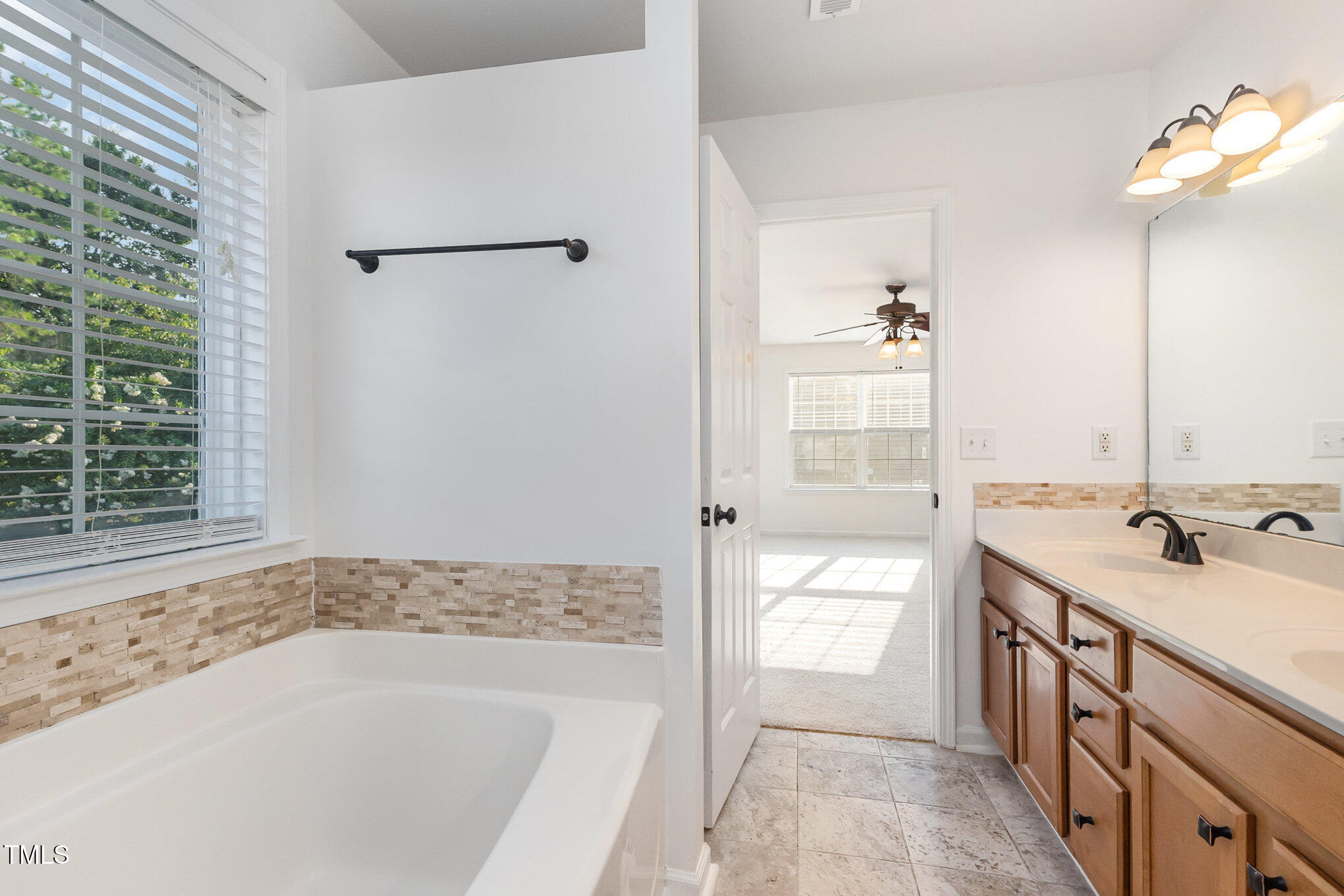 5001 Alenja Lane