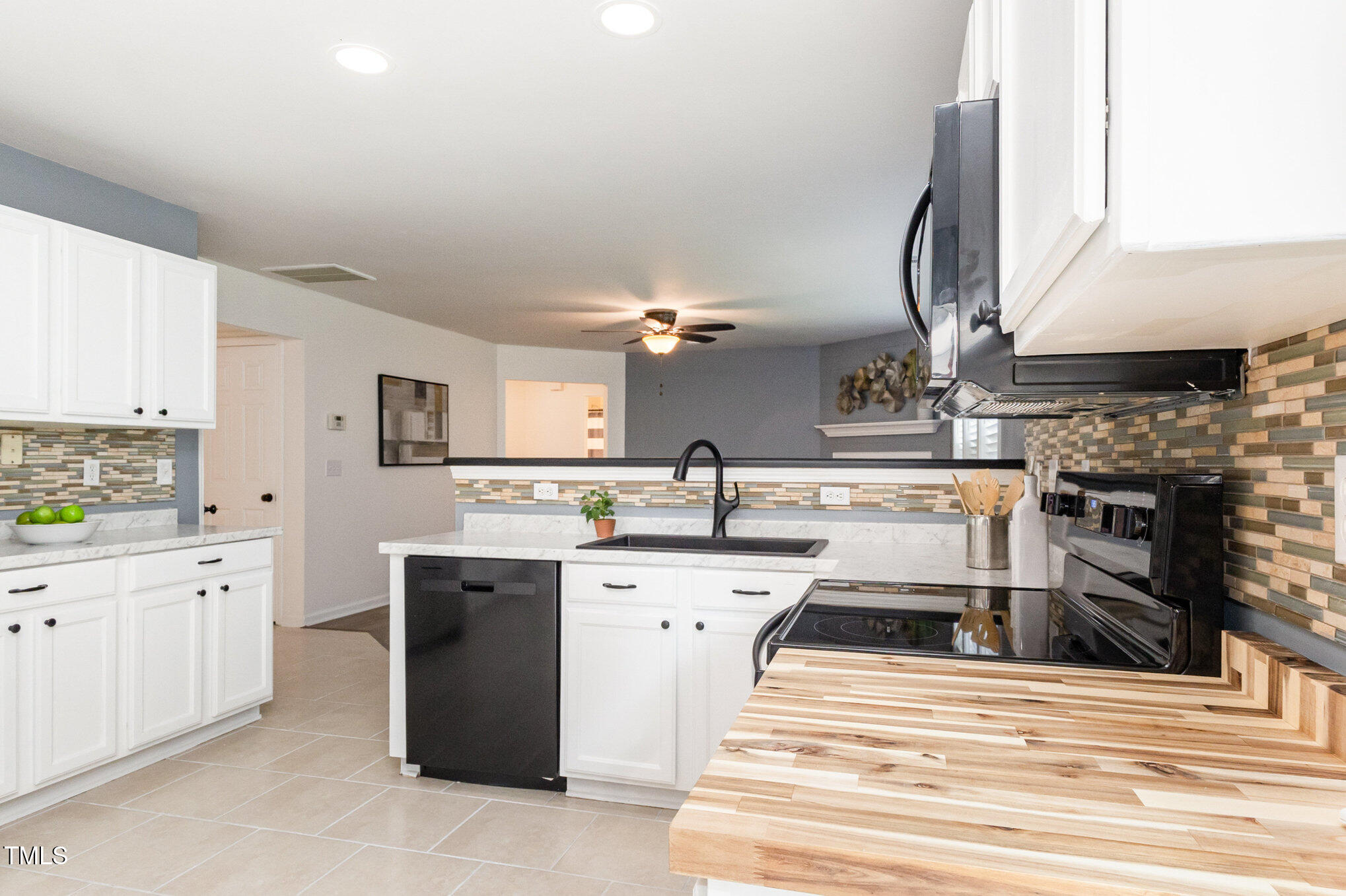 5001 Alenja Lane