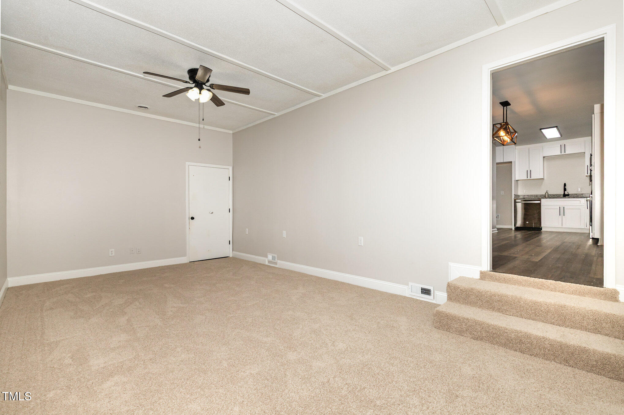 2108 Cameron Road SW