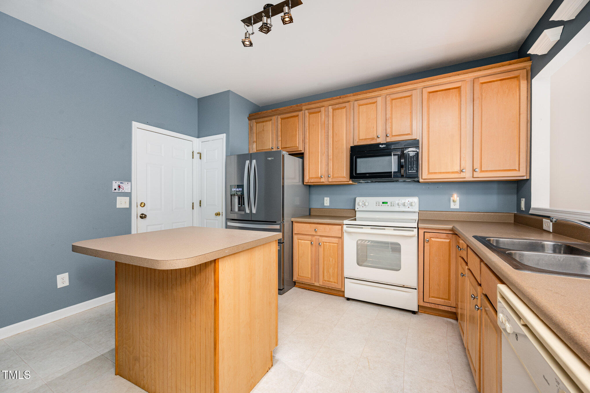 5606 Berry Creek Circle