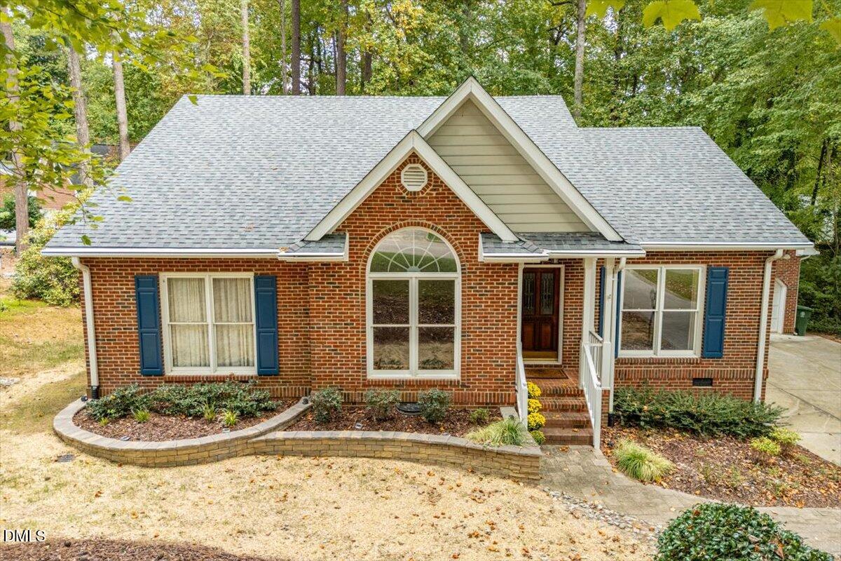 102 Coventry Lane