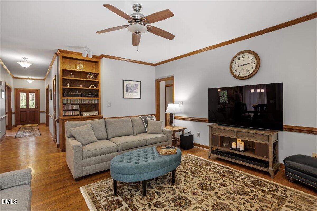 102 Coventry Lane