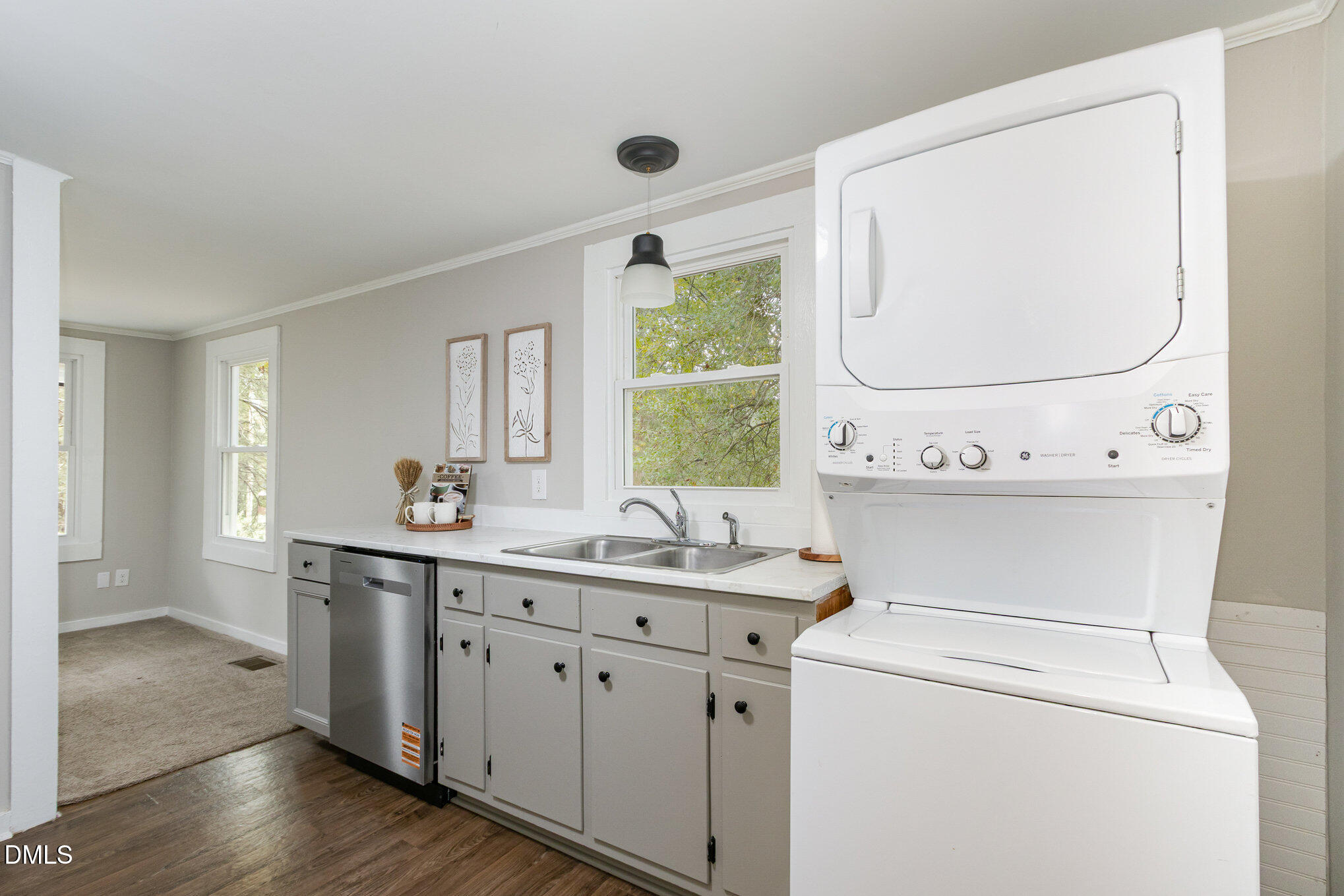 676 Roberts Chapel Church Road