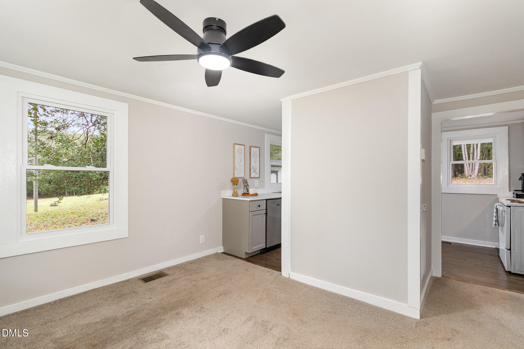 676 Roberts Chapel Church Road