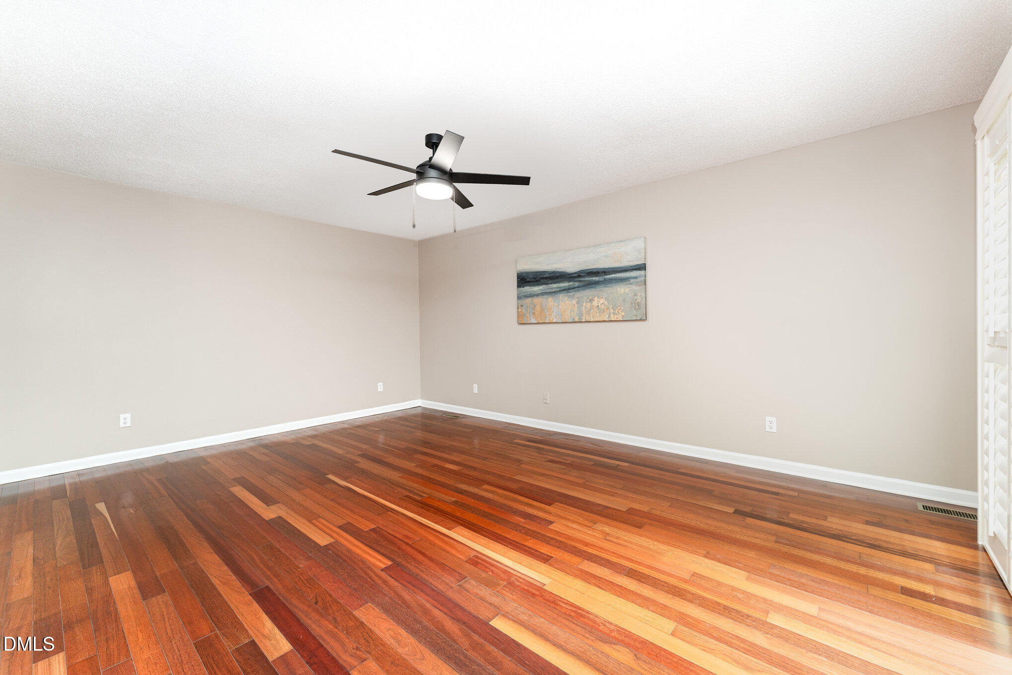 2817 Rue Sans Famille