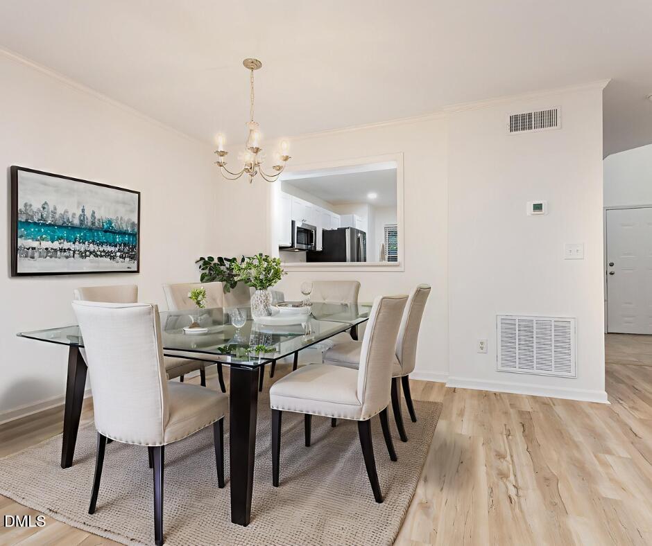 403 Broad Leaf Circle