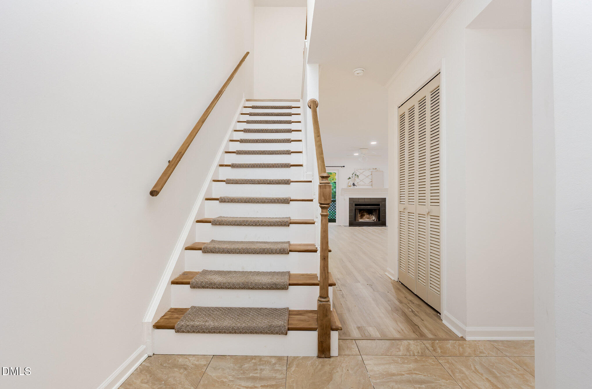 403 Broad Leaf Circle