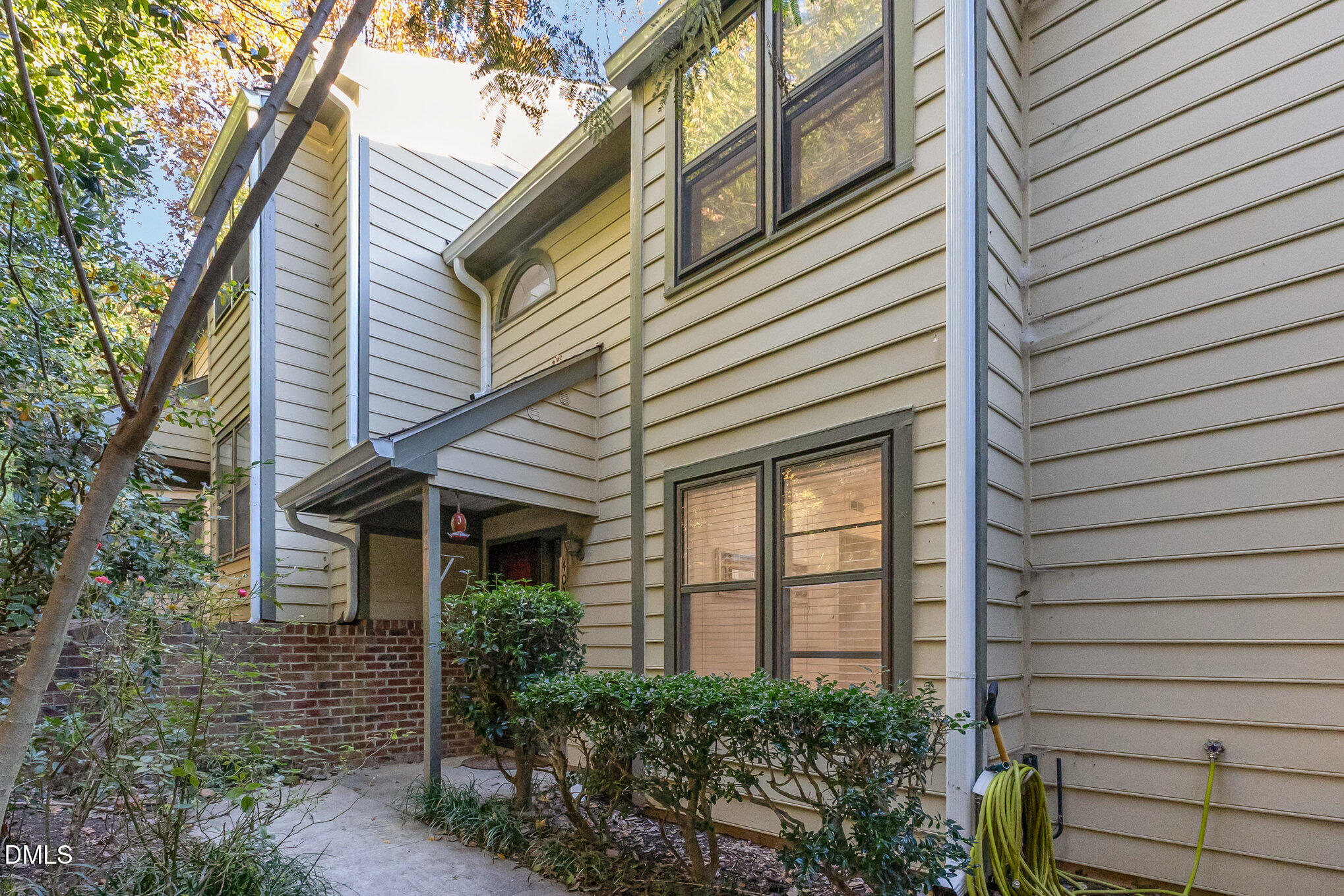 403 Broad Leaf Circle
