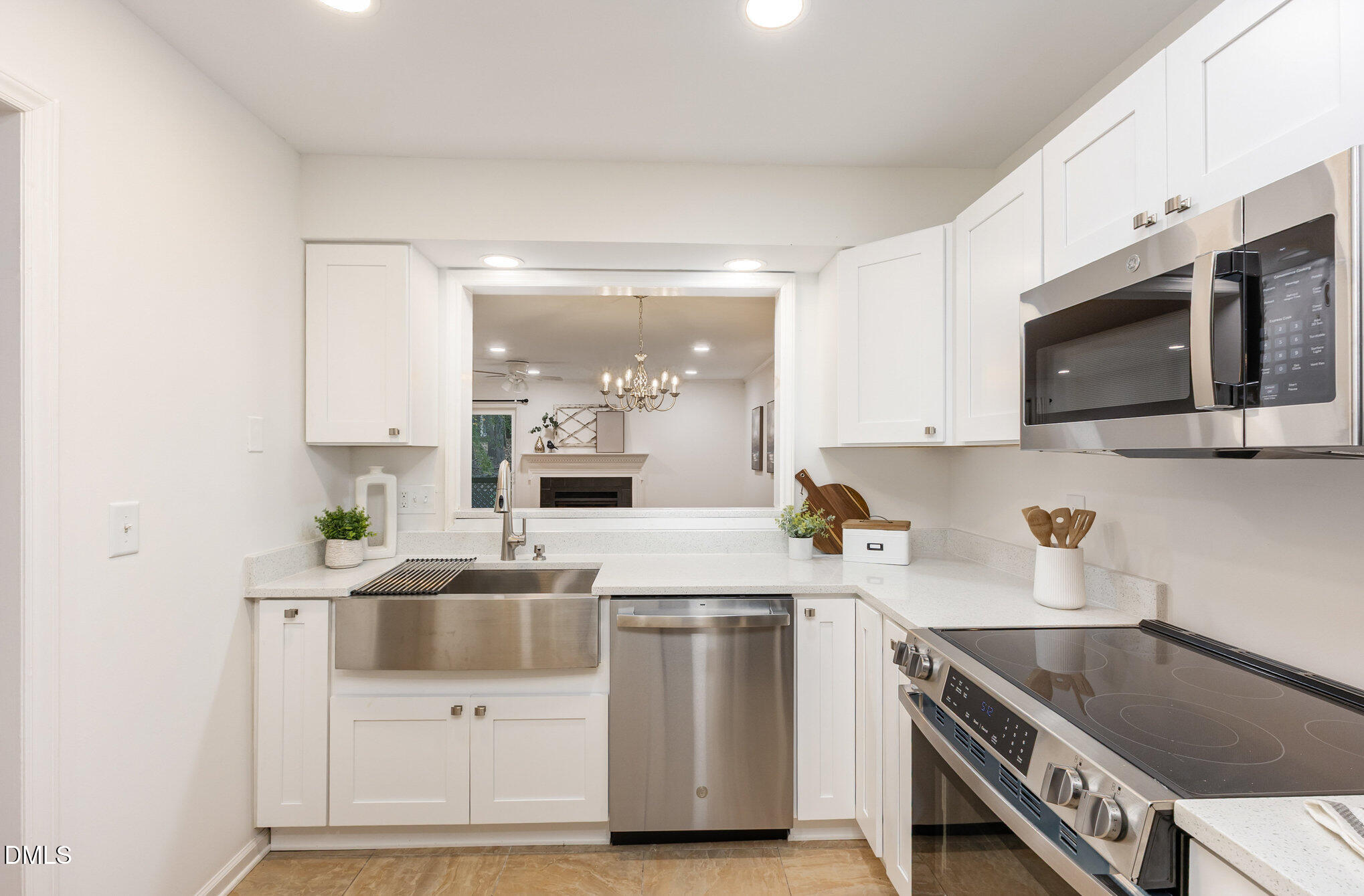 403 Broad Leaf Circle