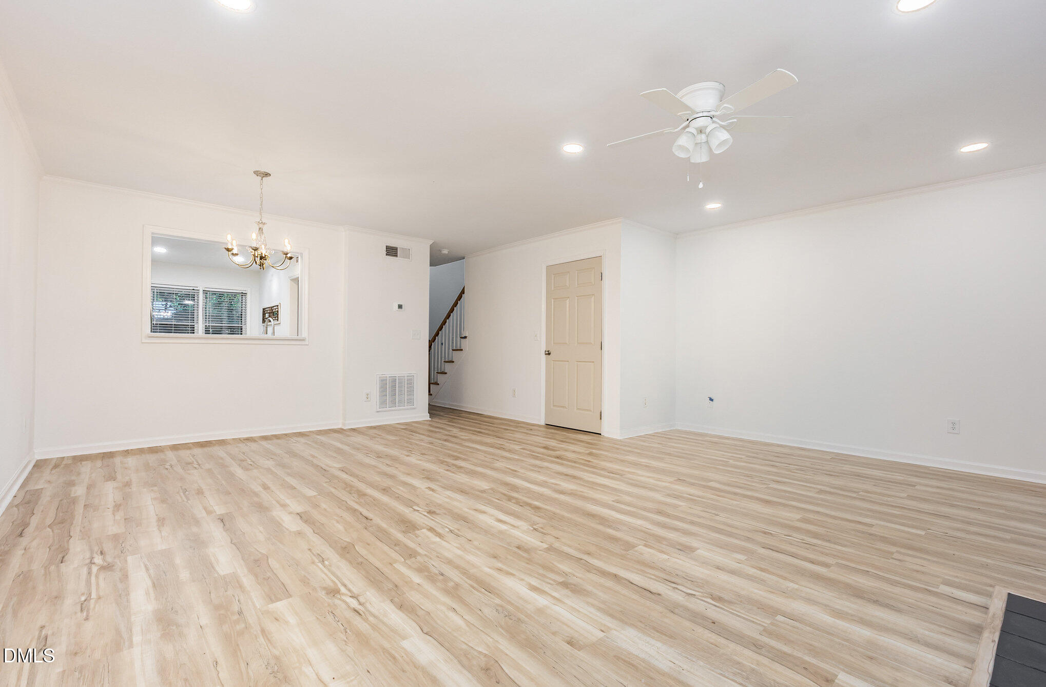 403 Broad Leaf Circle