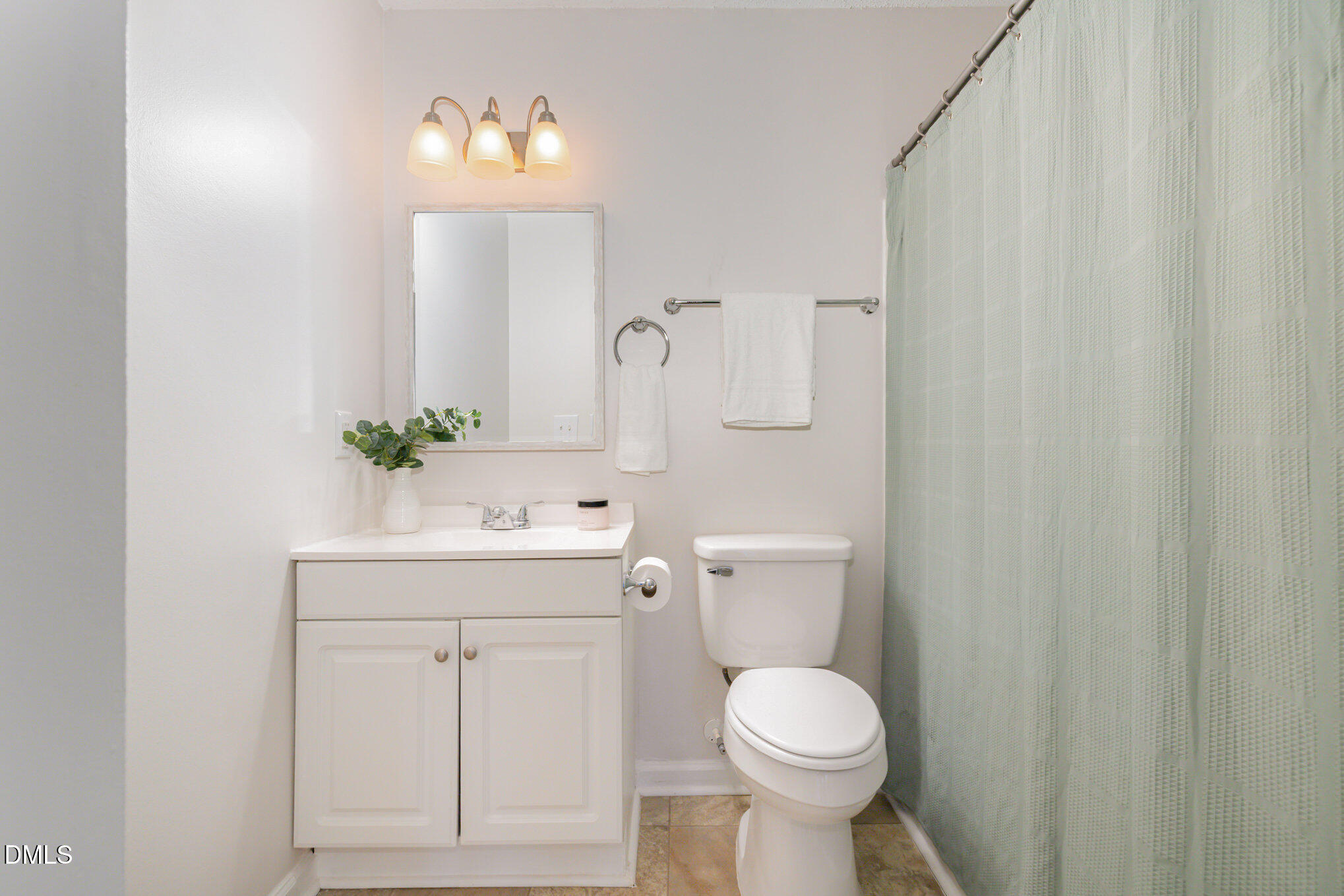 4911 Hollenden Drive # 108