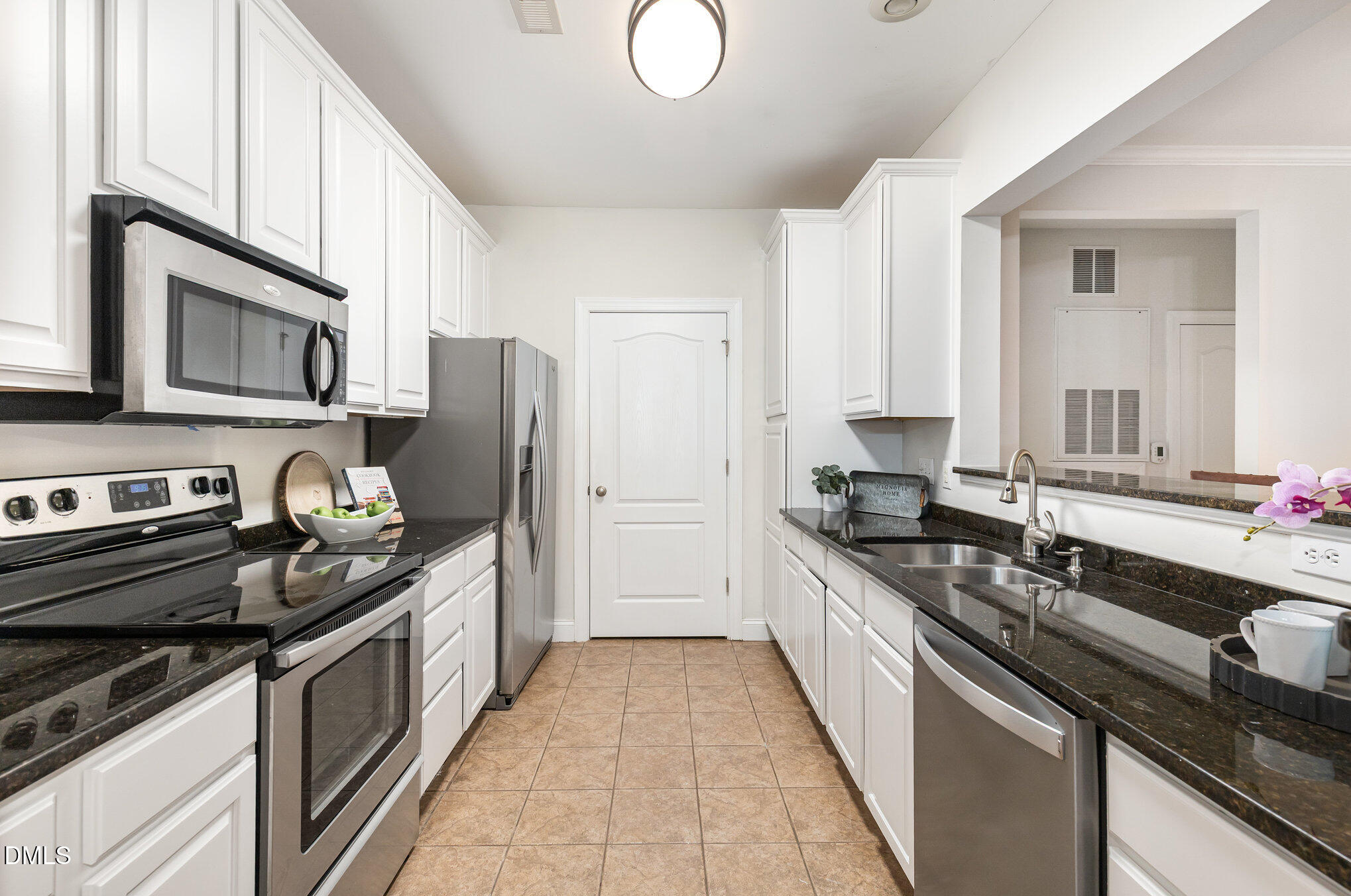 2810 Bedford Green Drive Unit 104