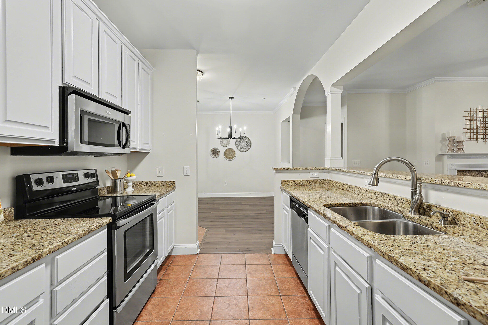 2810 Bedford Green Drive # 207