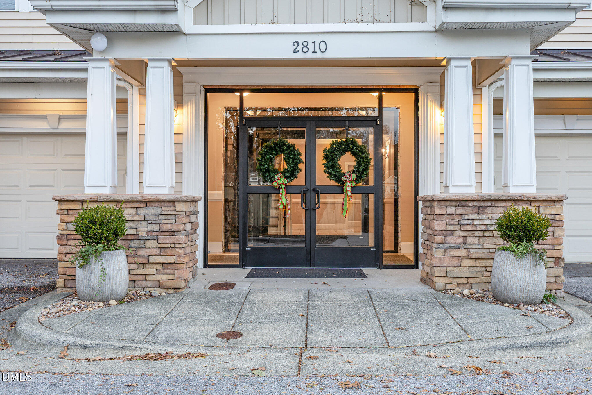 2810 Bedford Green Drive # 207