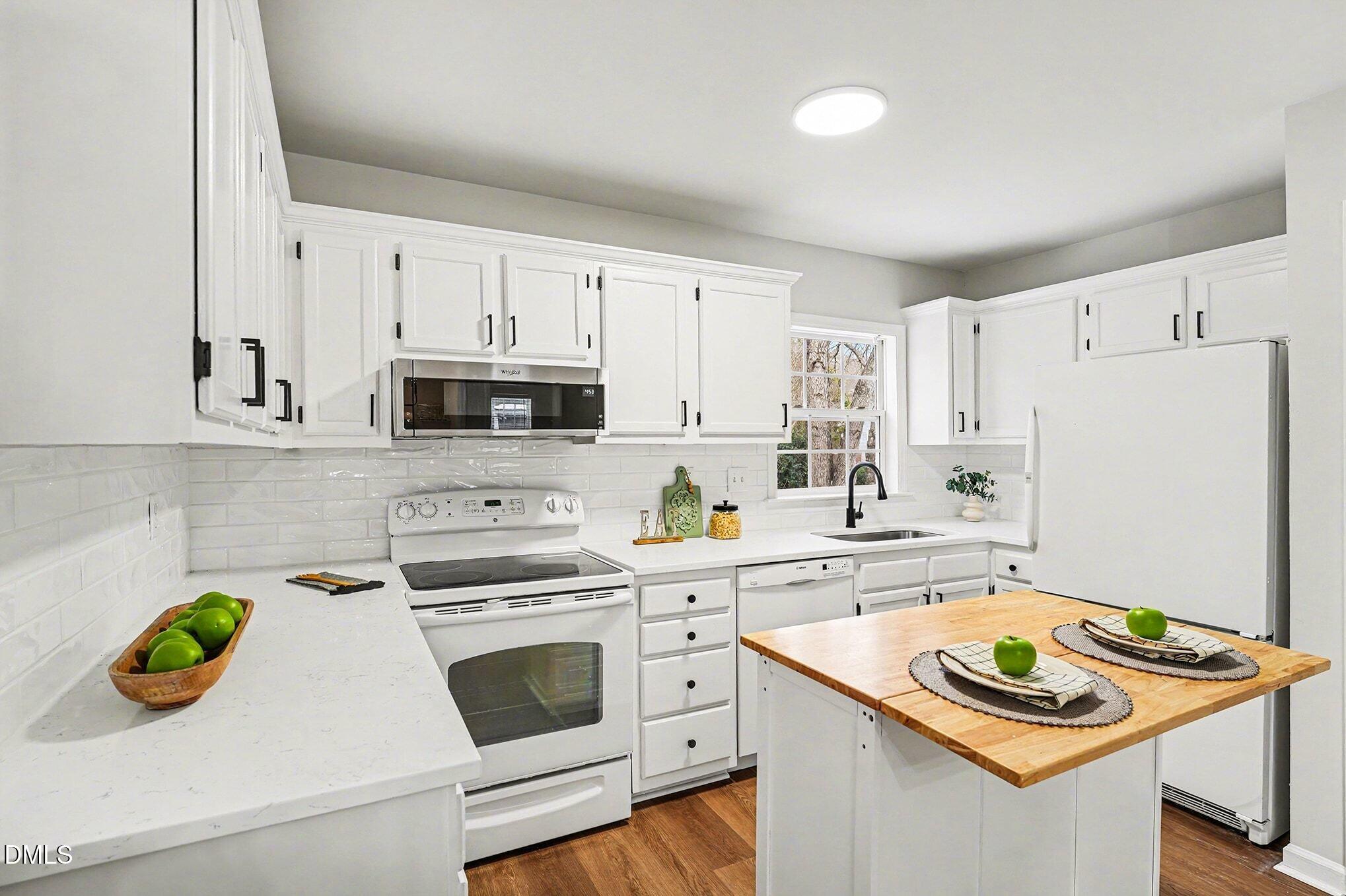 4 Cobble Glen Court