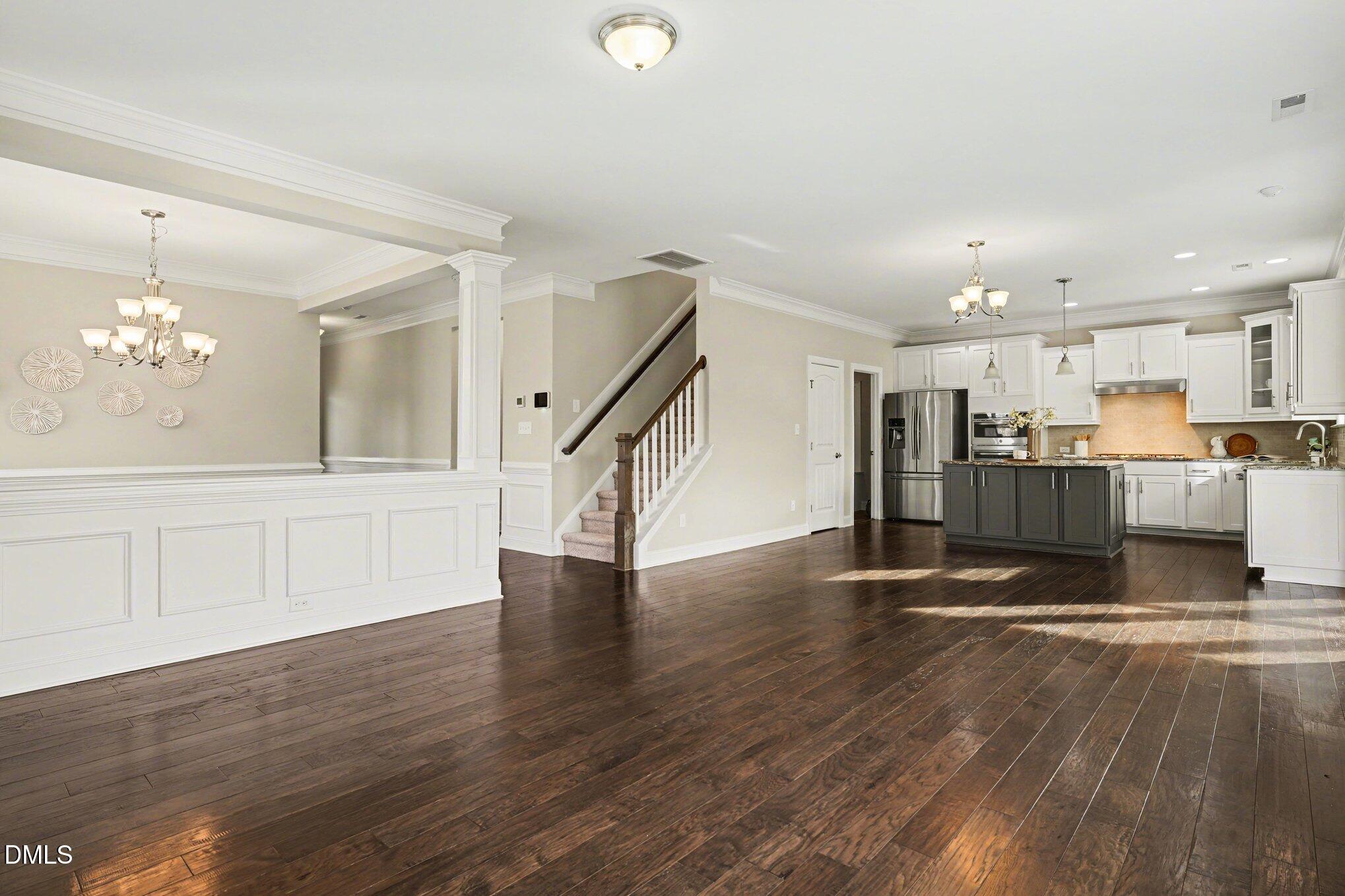 1105 Searstone Court