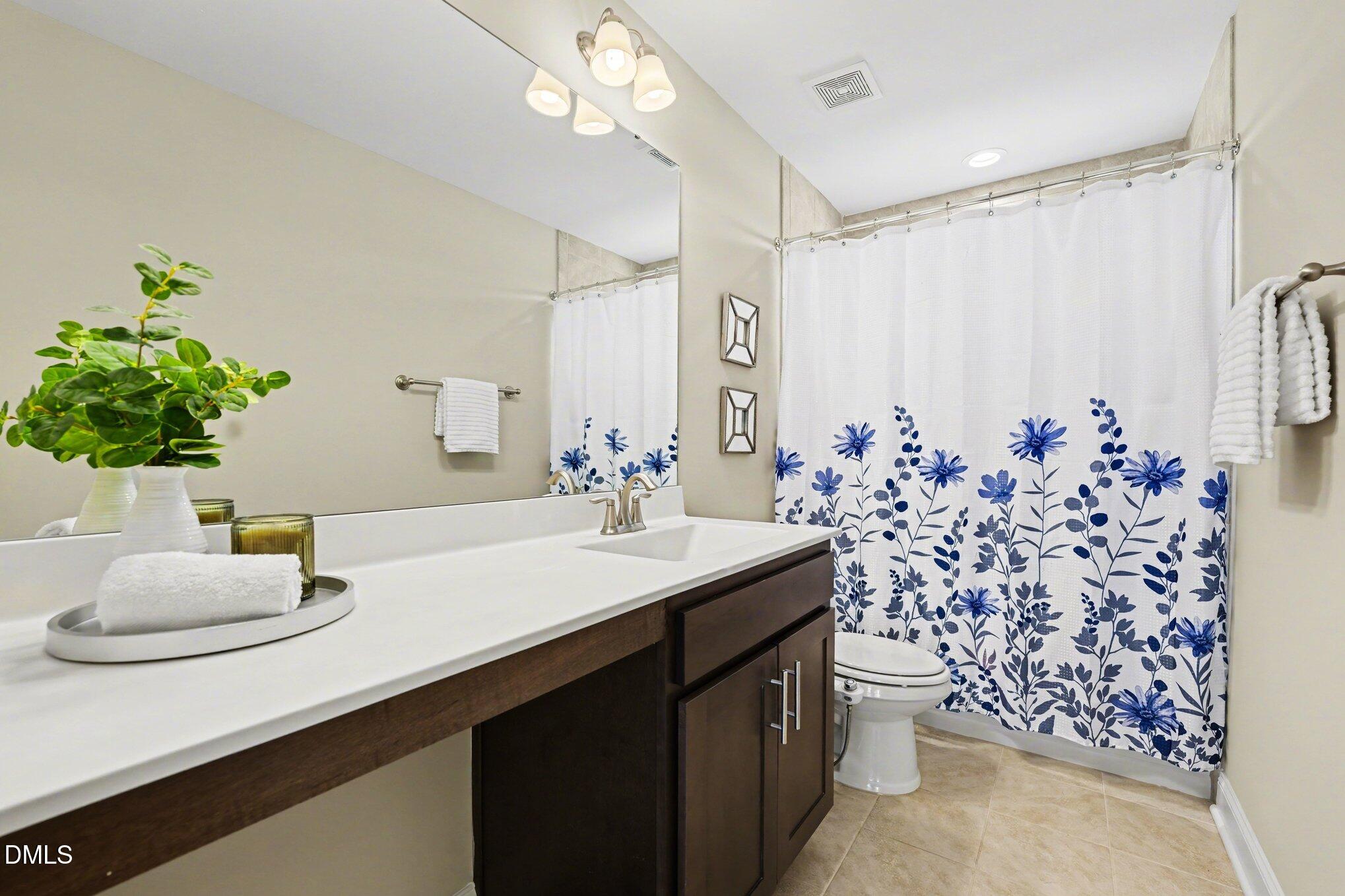 1105 Searstone Court