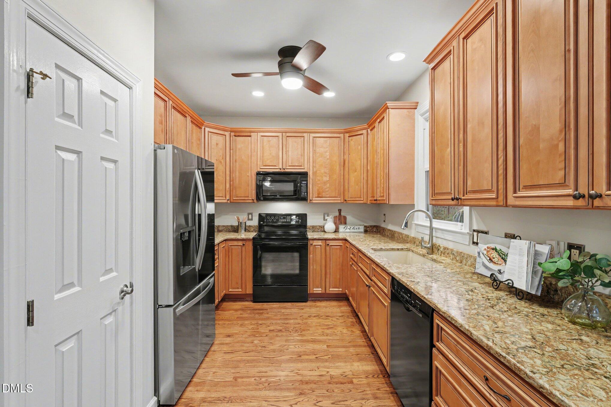 9412 Springdale Drive