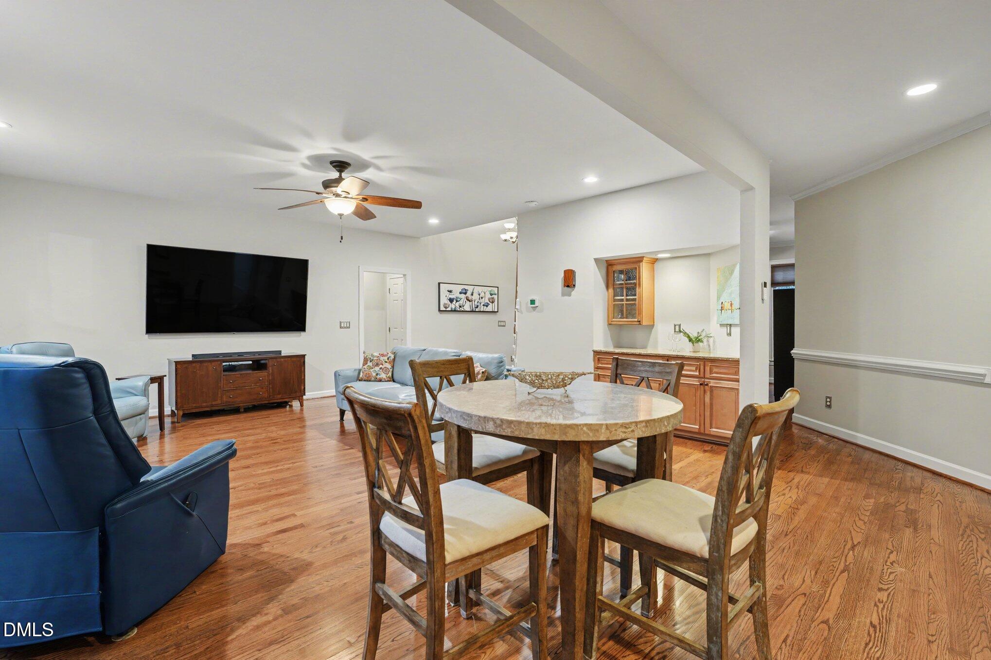 9412 Springdale Drive