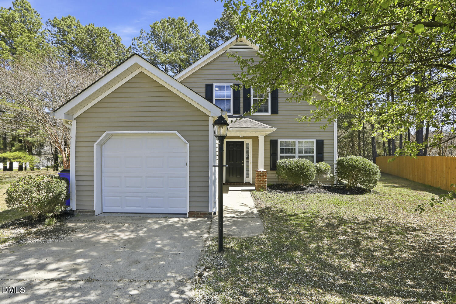 6 Cayman Court