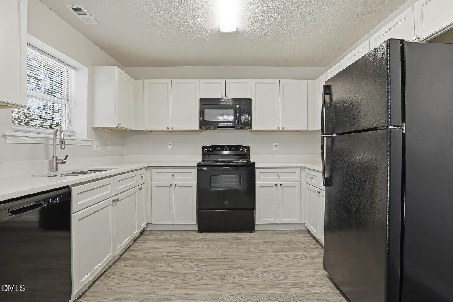 6 Cayman Court