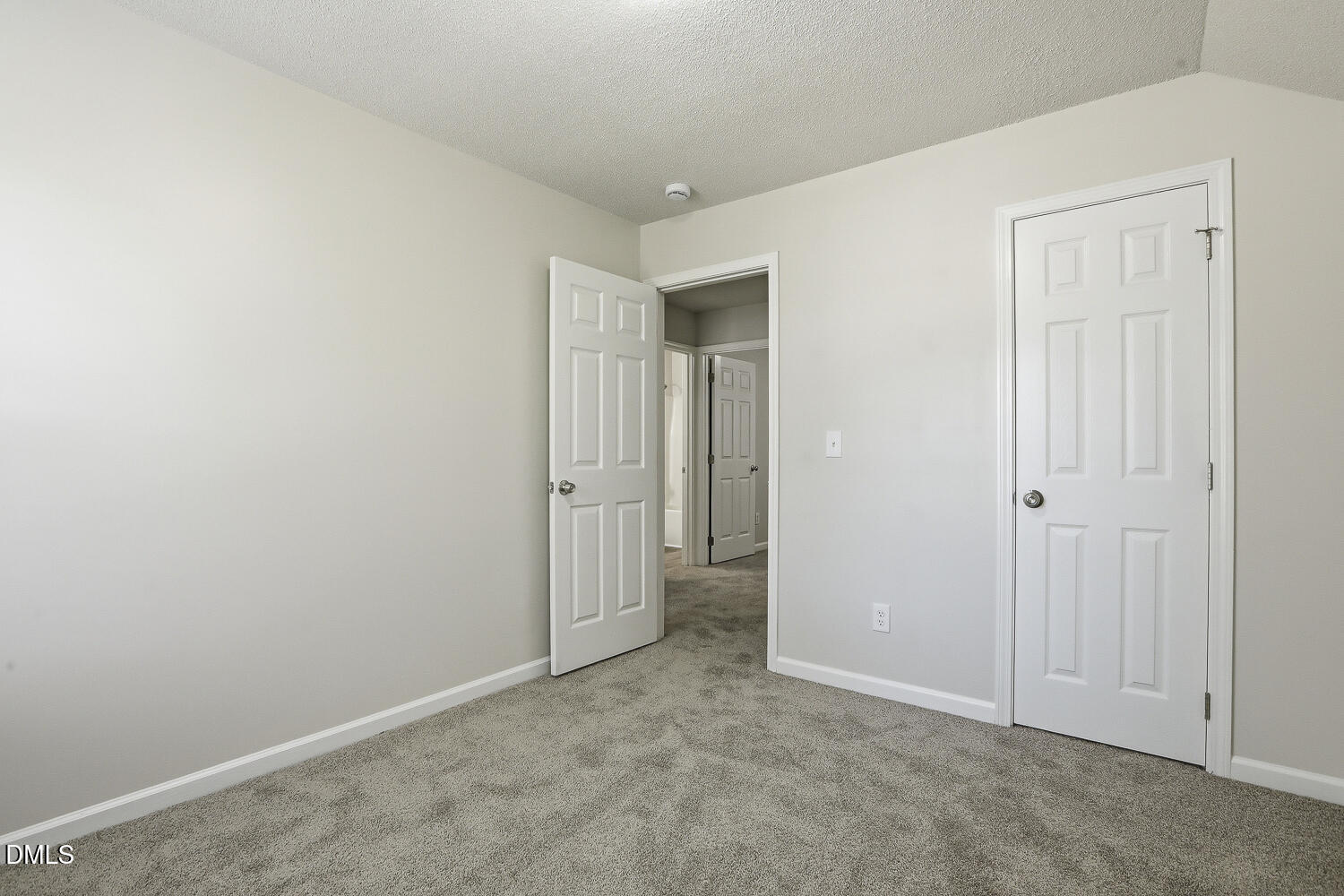 6 Cayman Court