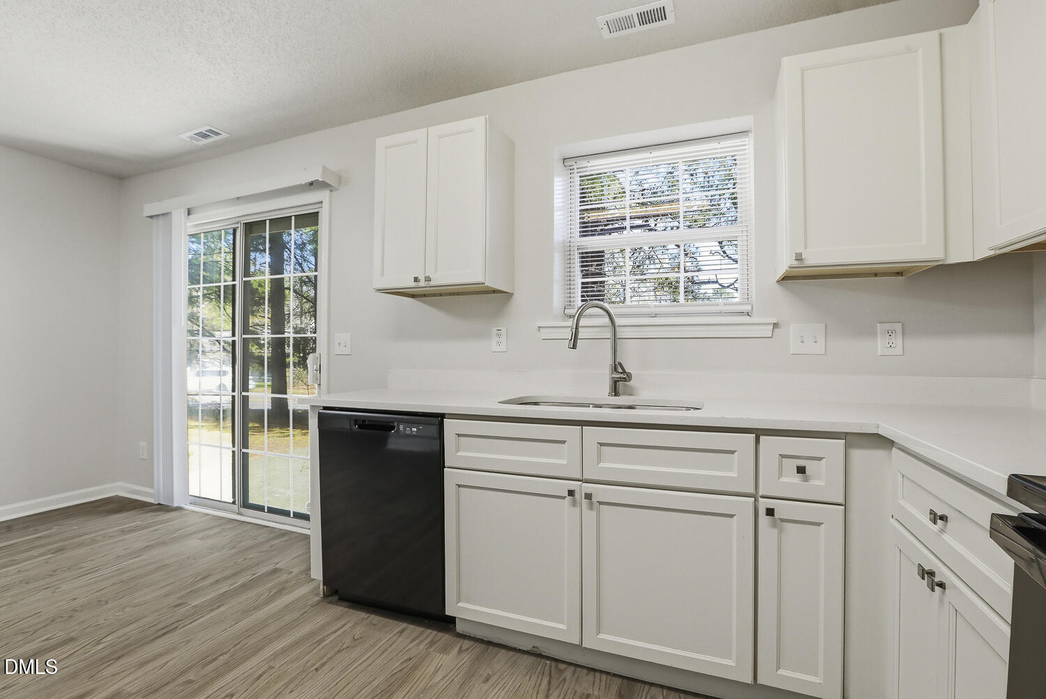 6 Cayman Court