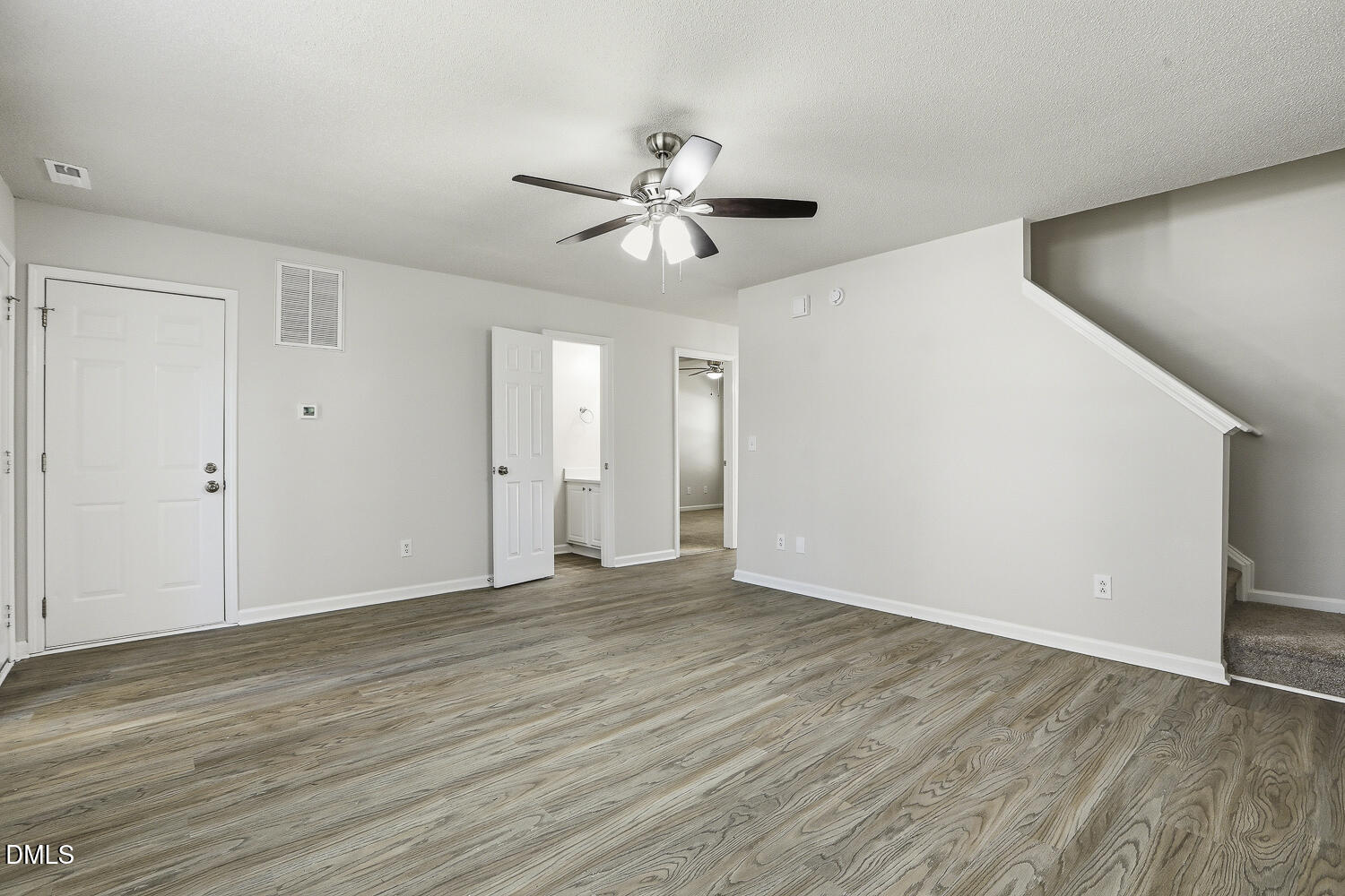 6 Cayman Court