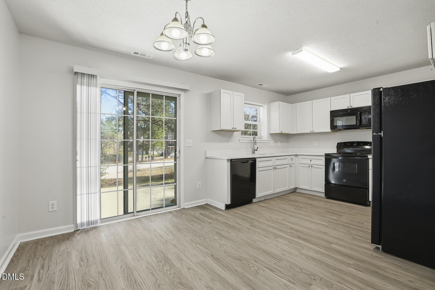6 Cayman Court