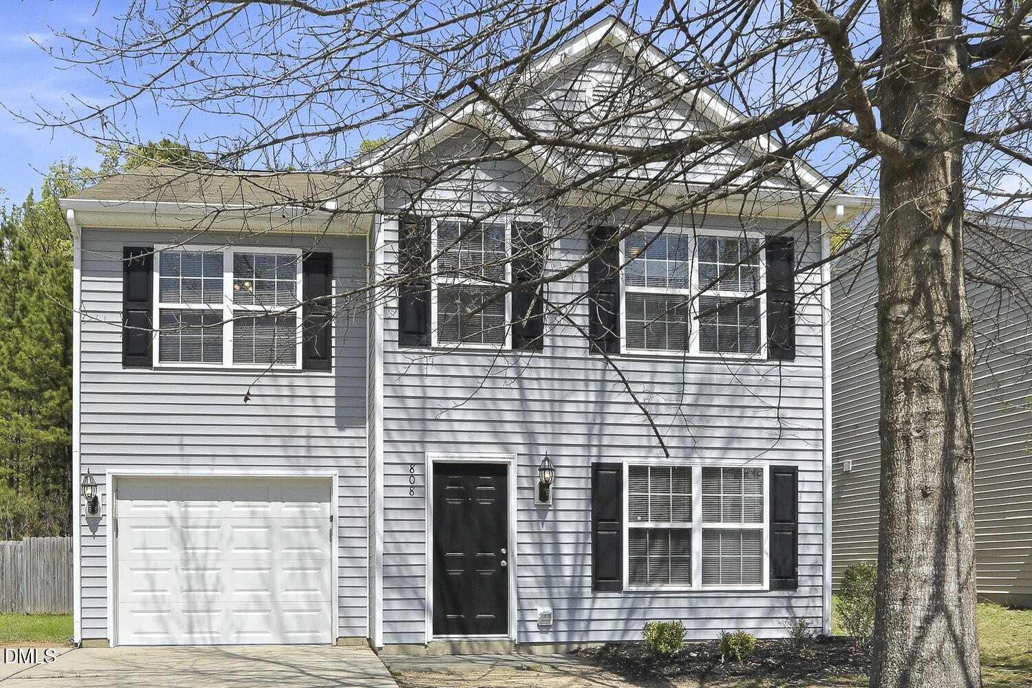 808 Woodside Park Lane