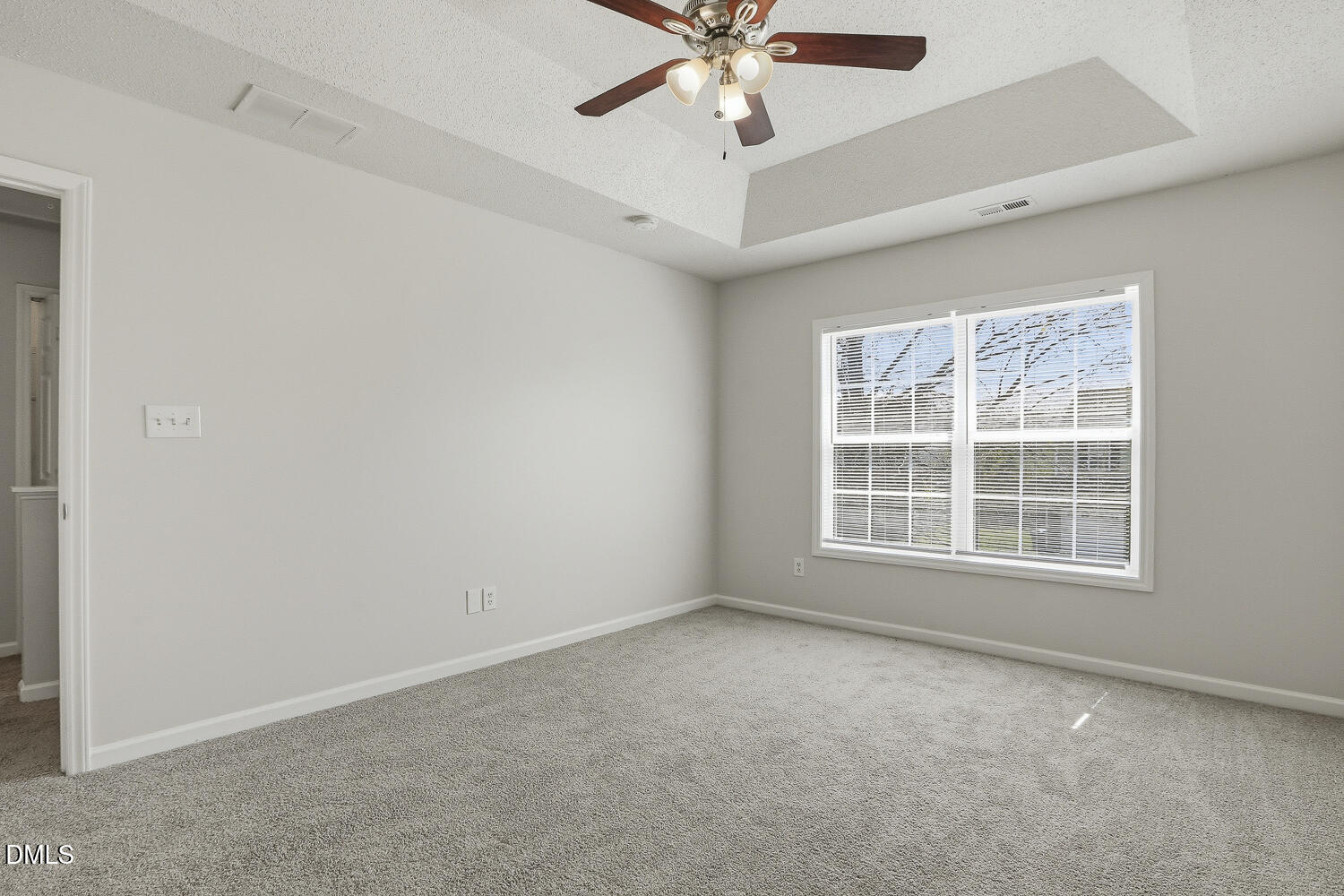 808 Woodside Park Lane