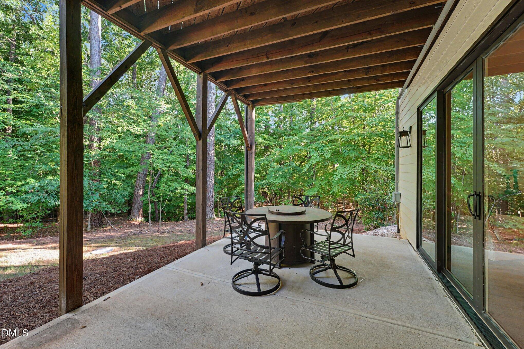 7704 Dover Hills Drive