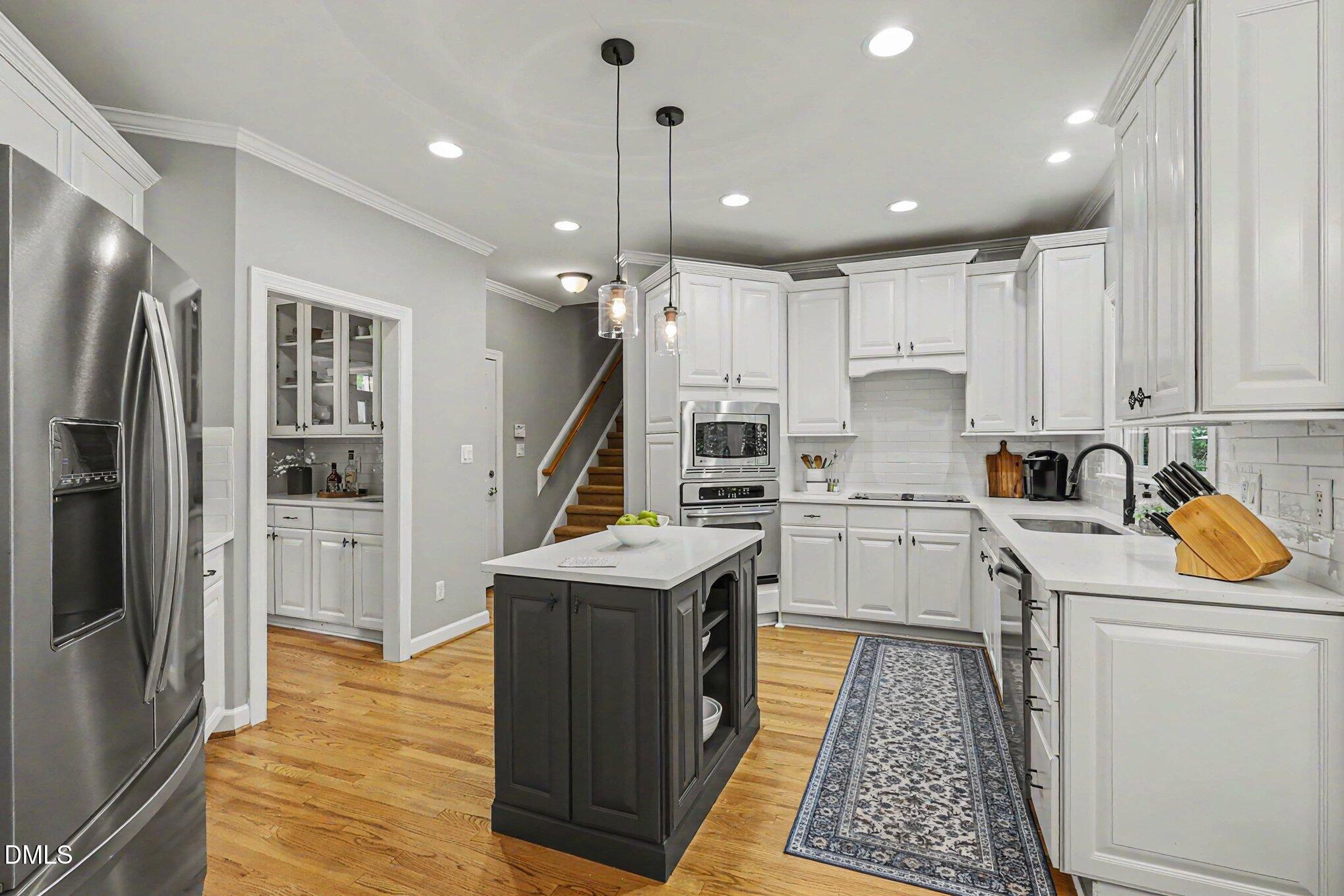 405 Chanticlair Drive