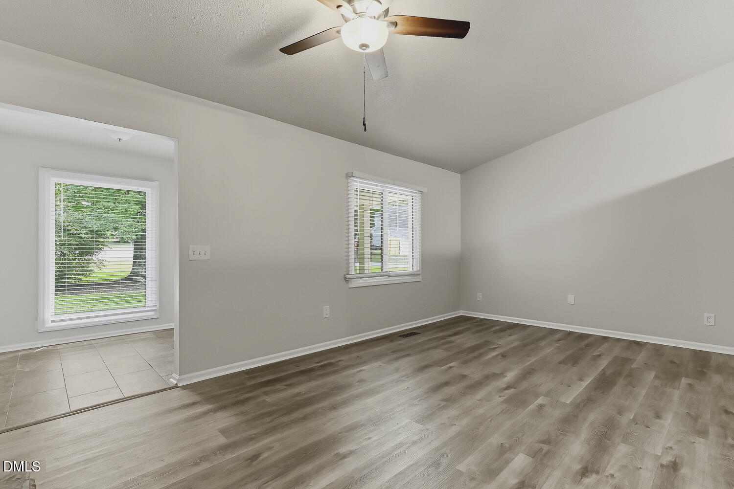 102 Oaklake Court