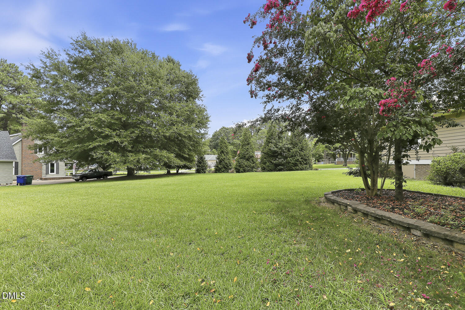 102 Oaklake Court