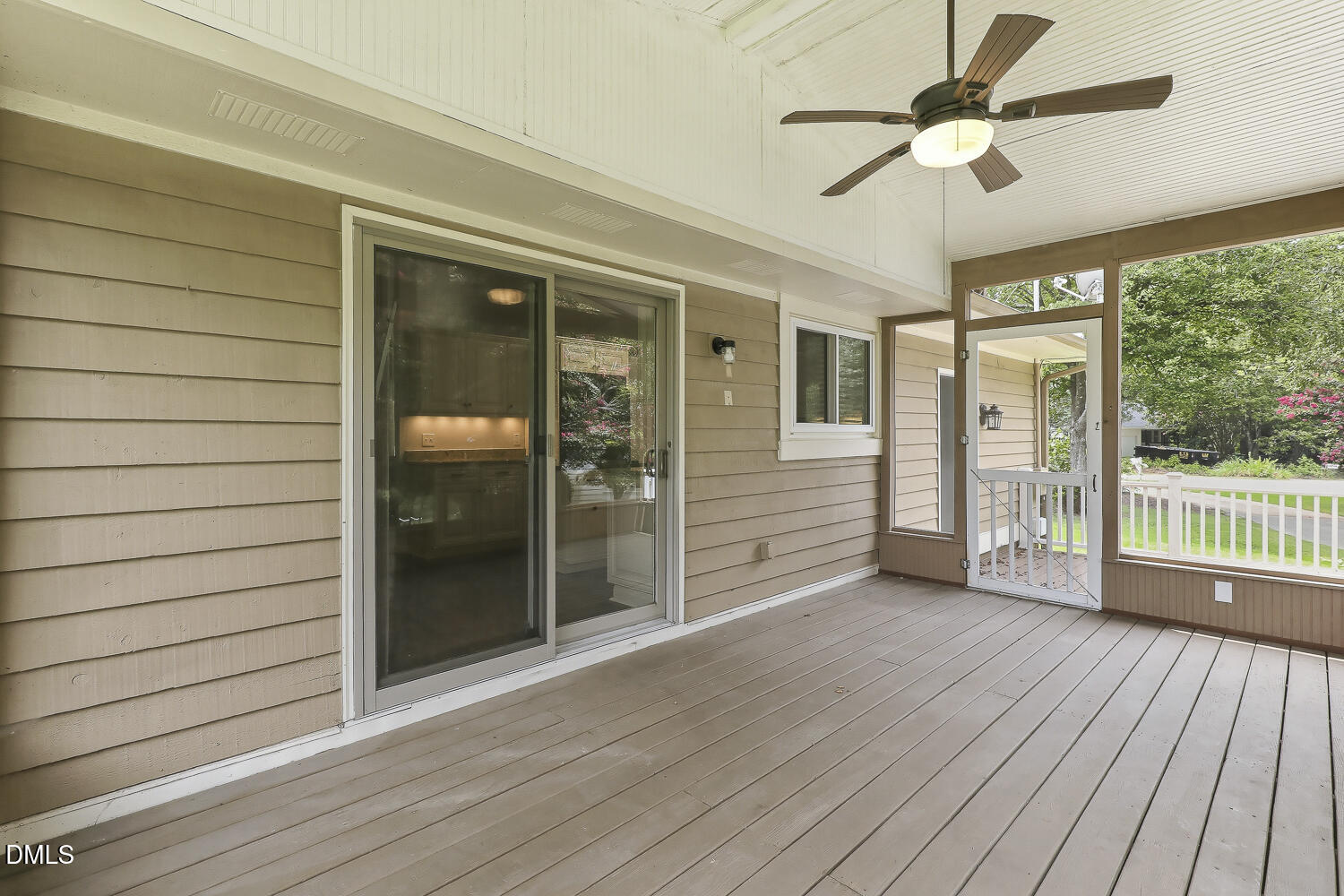 102 Oaklake Court