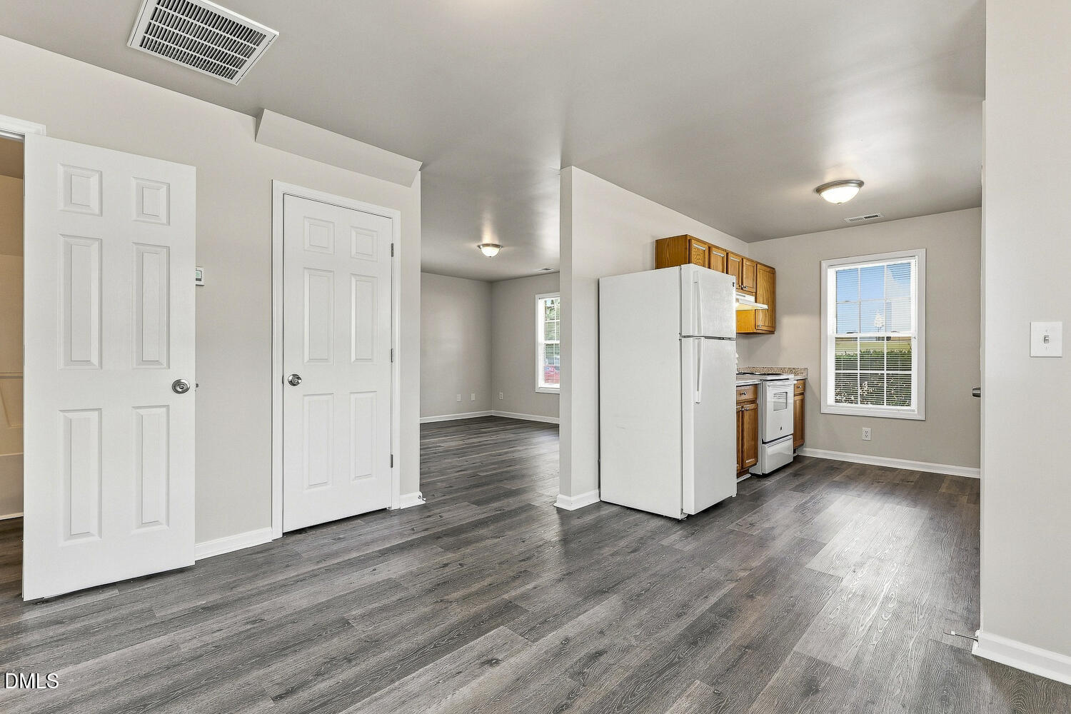 4005 Scofield Drive