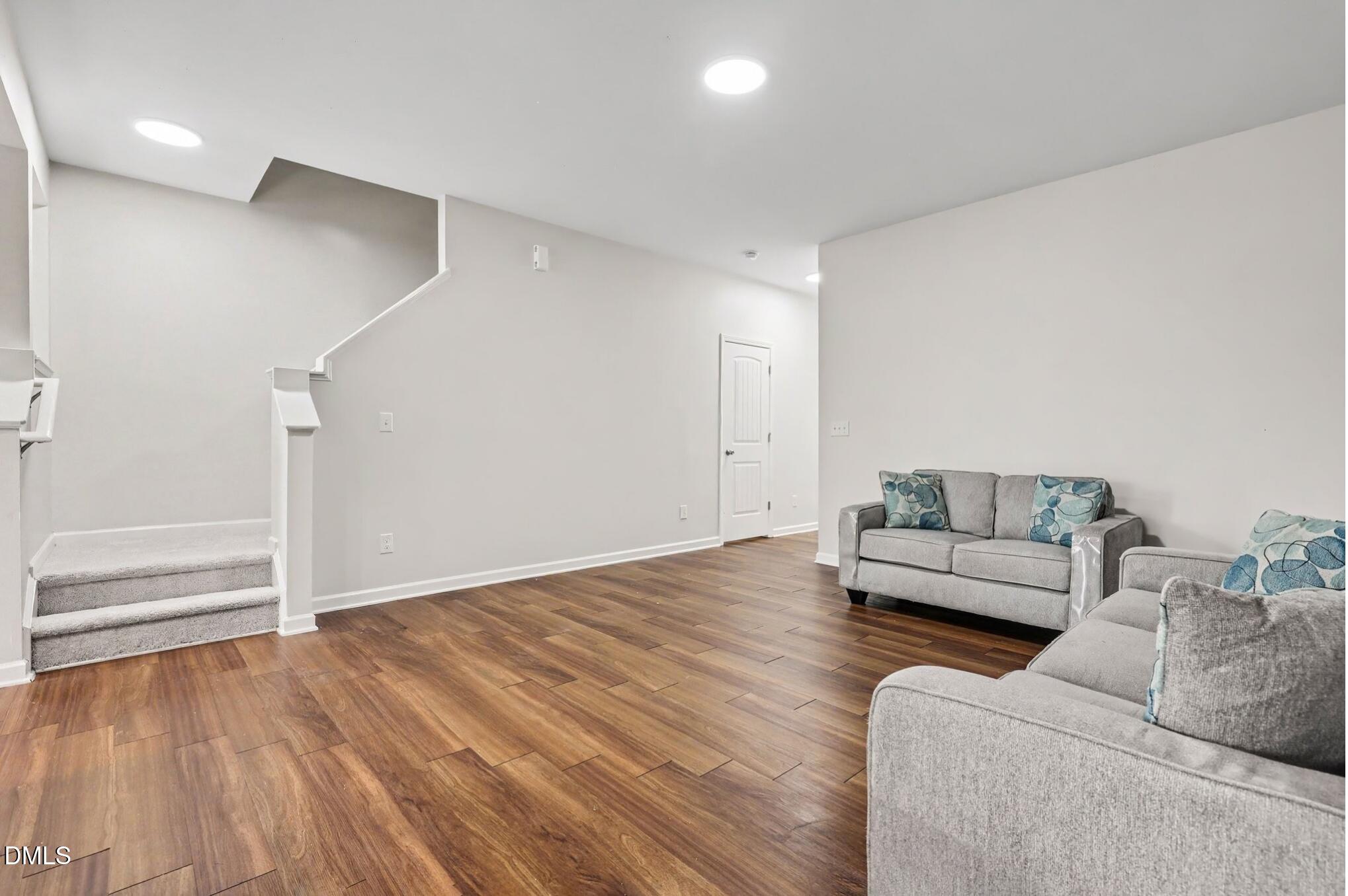 1039 Grand Ridge Drive