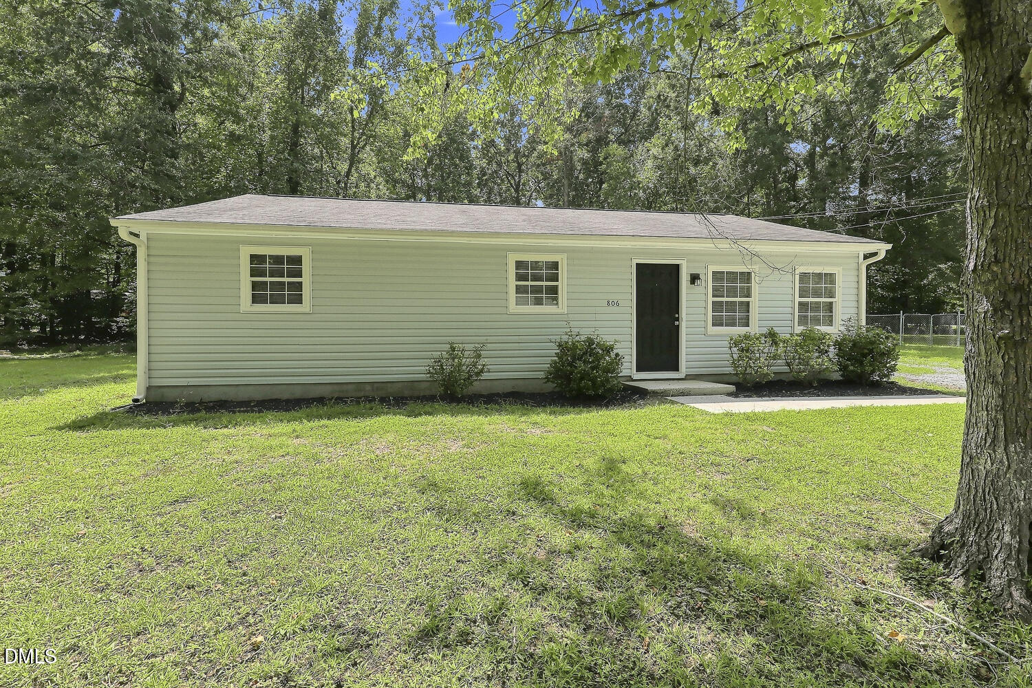 806 Felicia Street