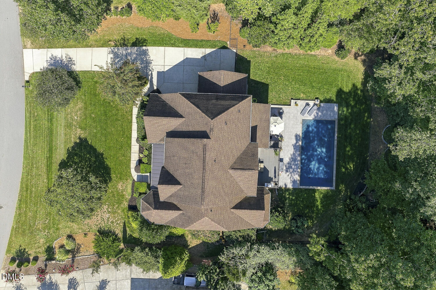 7532 Hasentree Club Drive