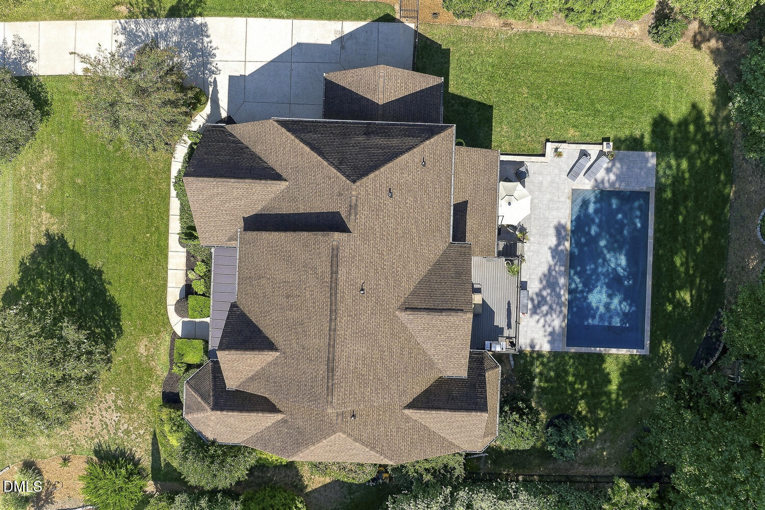 7532 Hasentree Club Drive