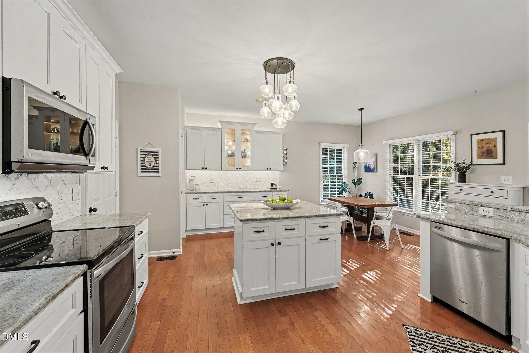 5216 Fairmead Circle