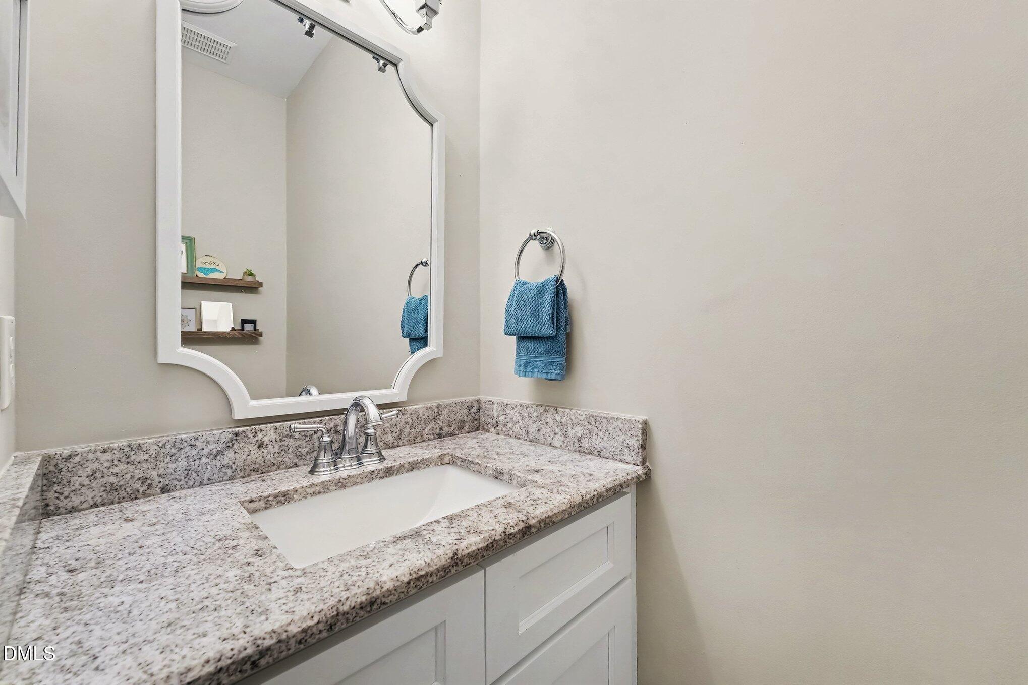5216 Fairmead Circle