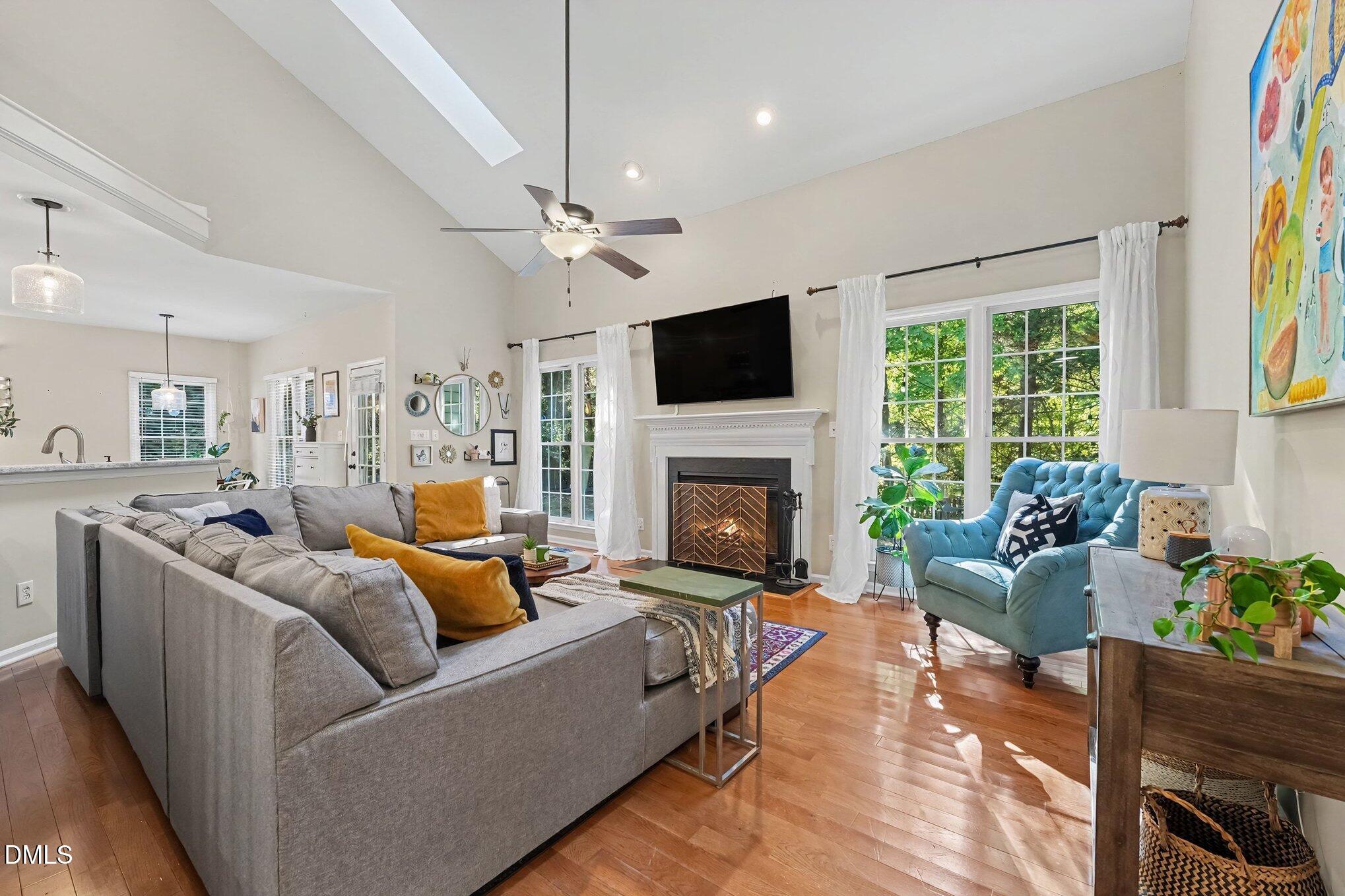 5216 Fairmead Circle