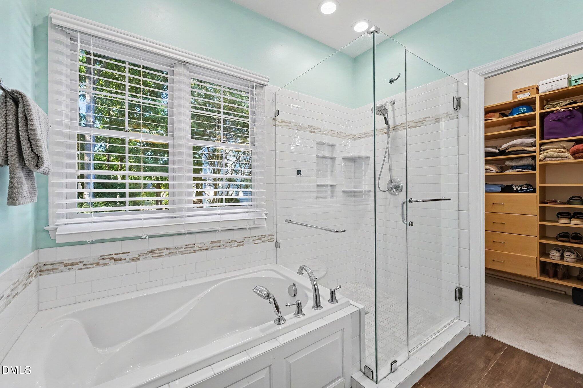 5216 Fairmead Circle