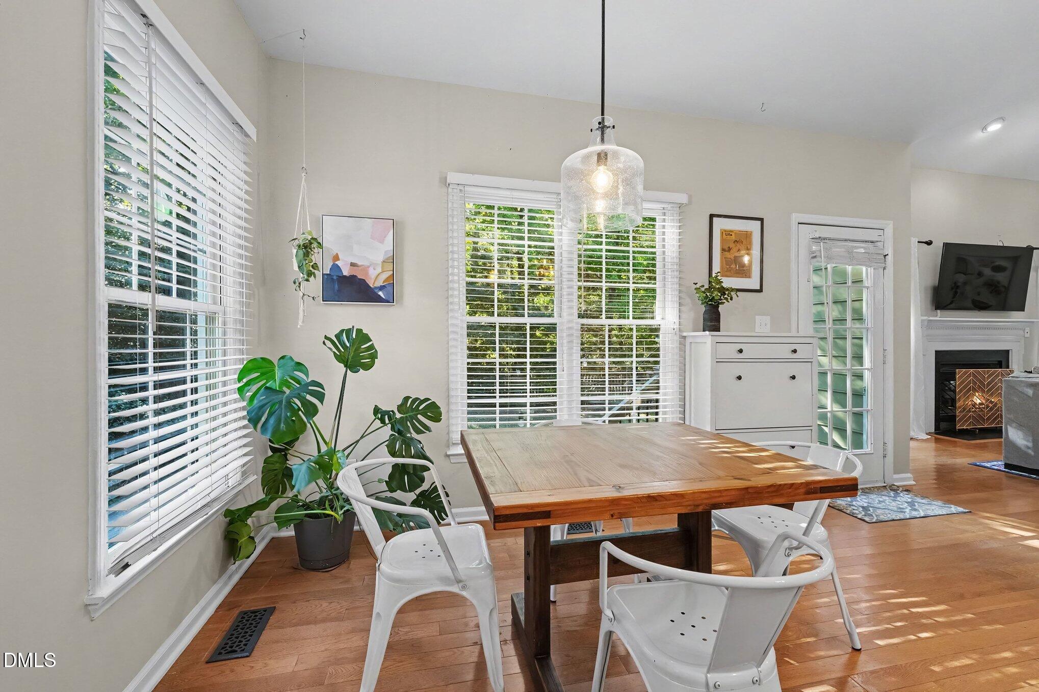 5216 Fairmead Circle