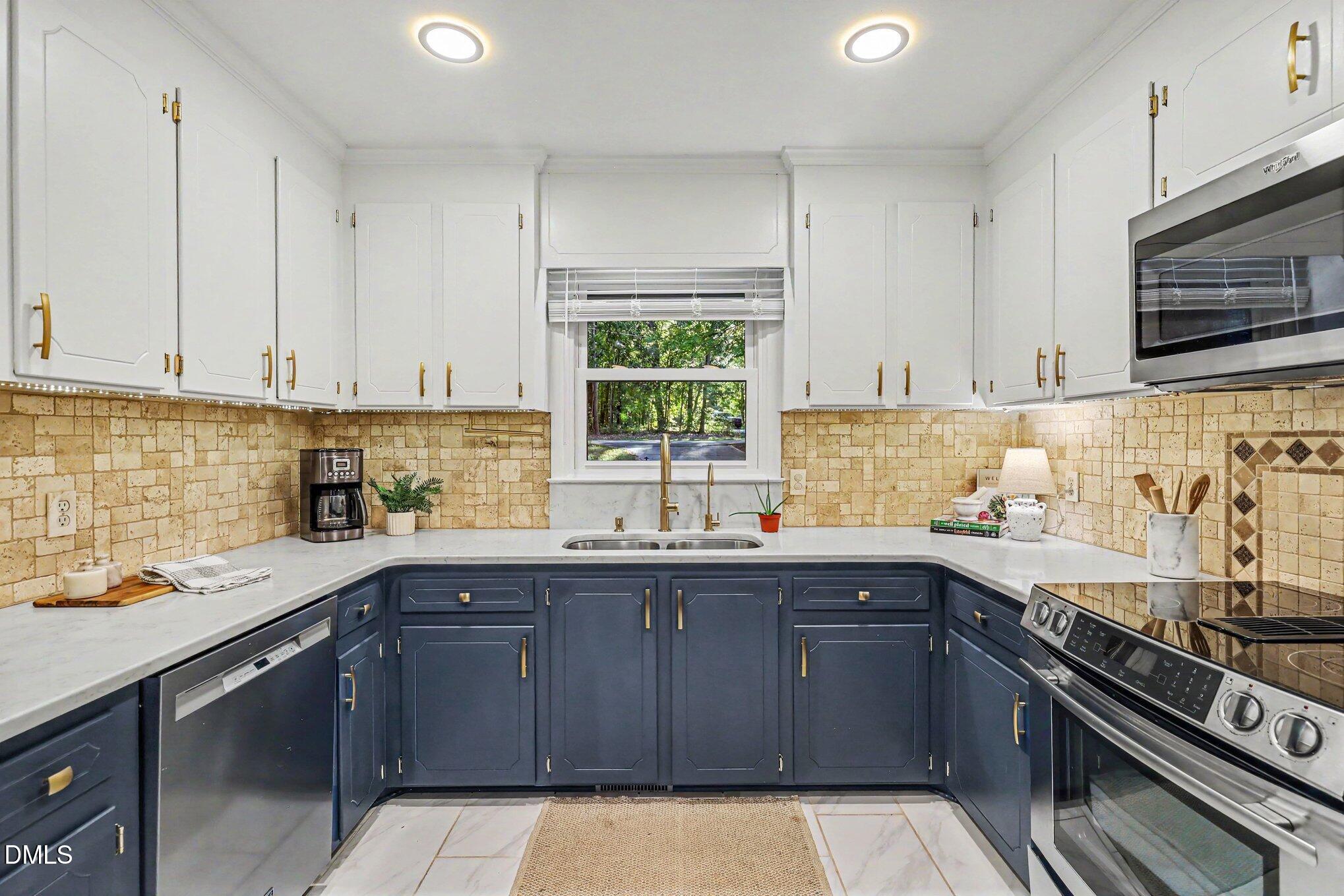 11468 Claybank Place